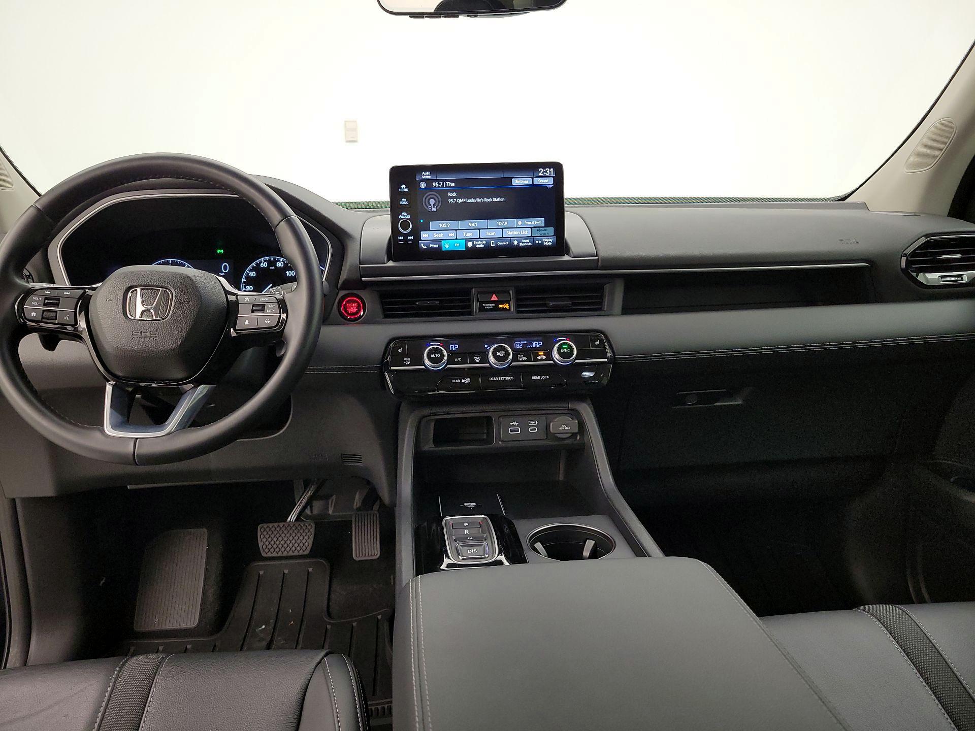 Thumbnail: 2023 Honda Pilot - 9