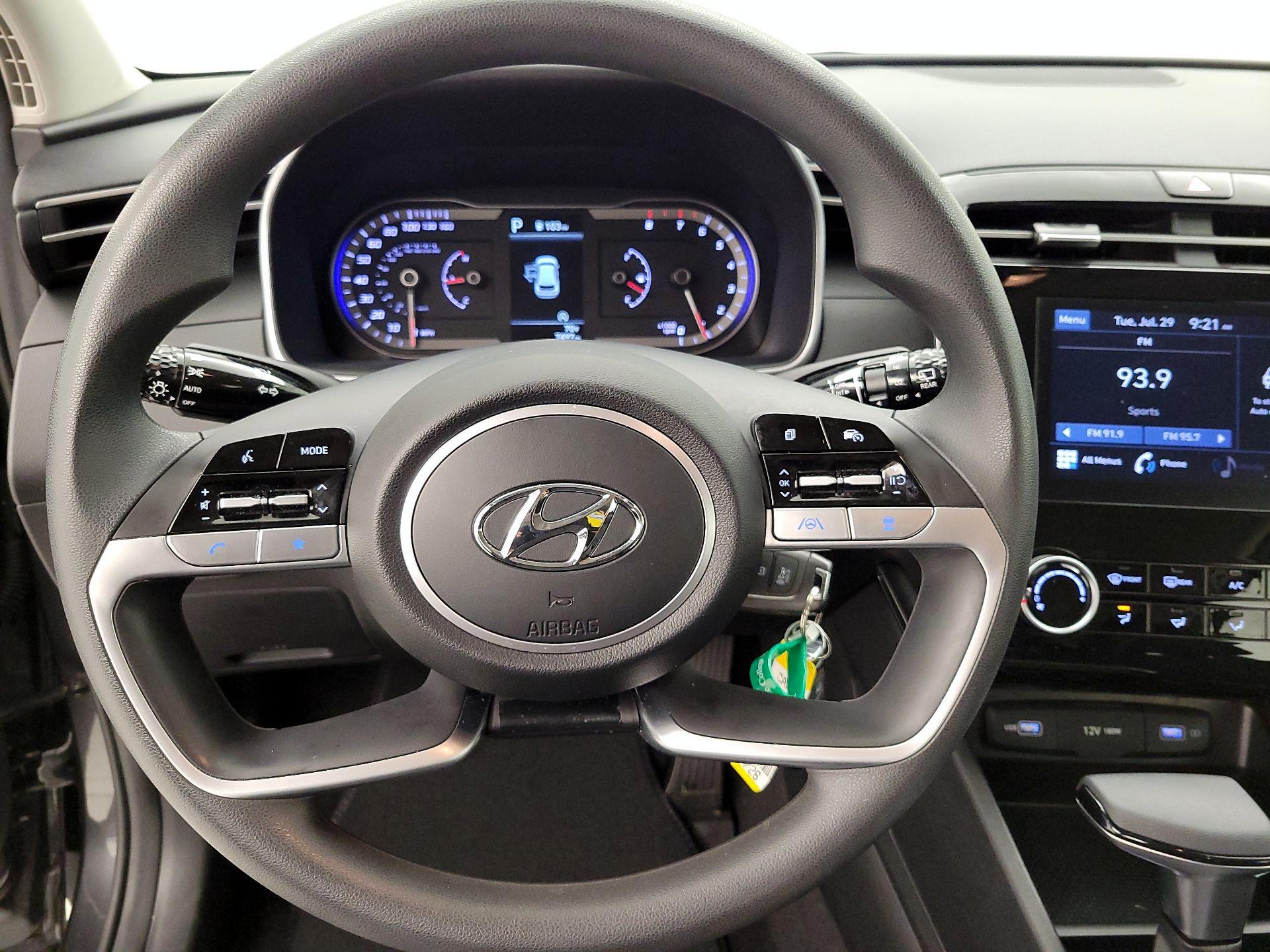 Thumbnail: 2023 Hyundai Tucson - 10