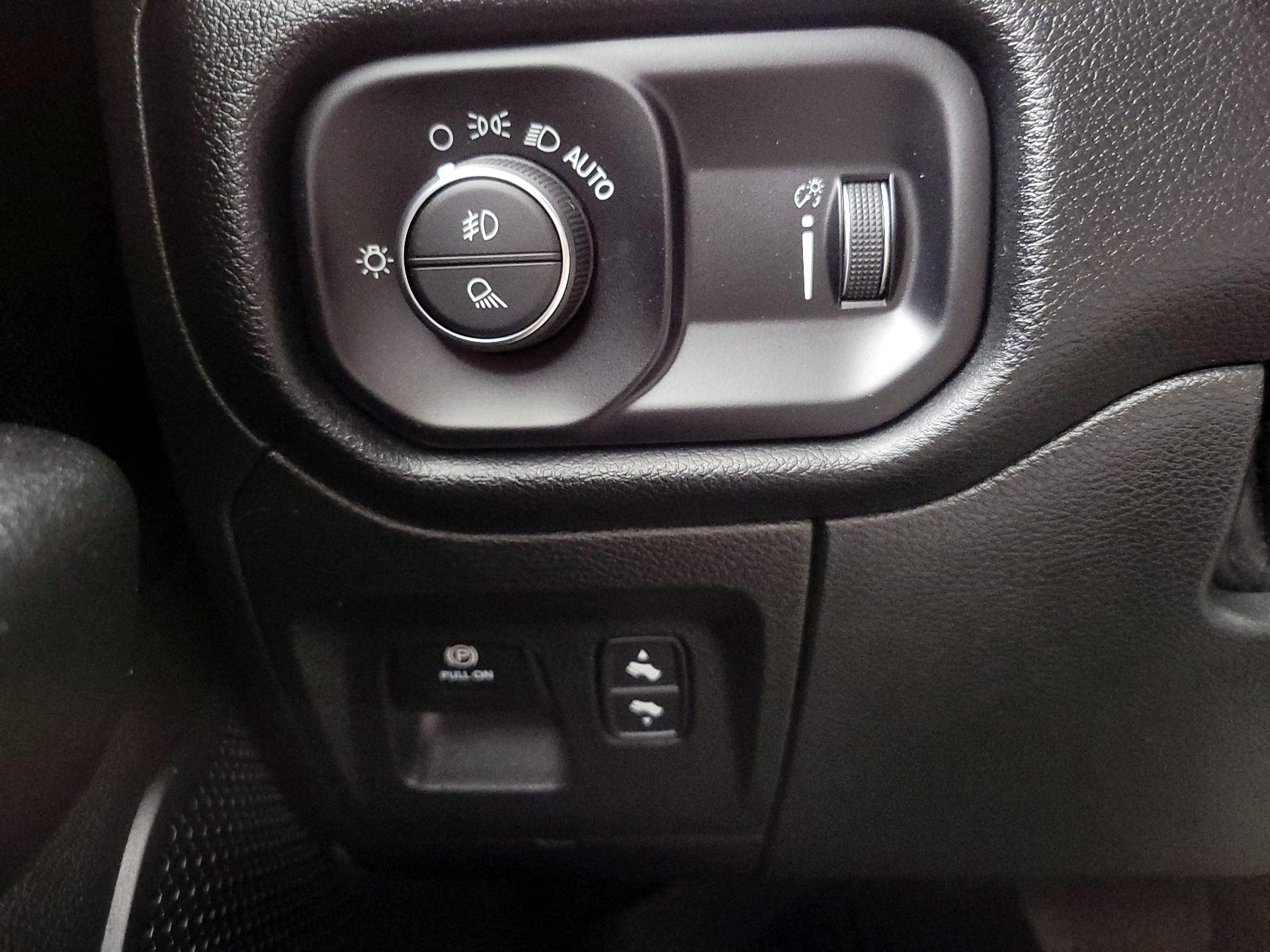 Thumbnail: 2022 RAM 1500 - 13