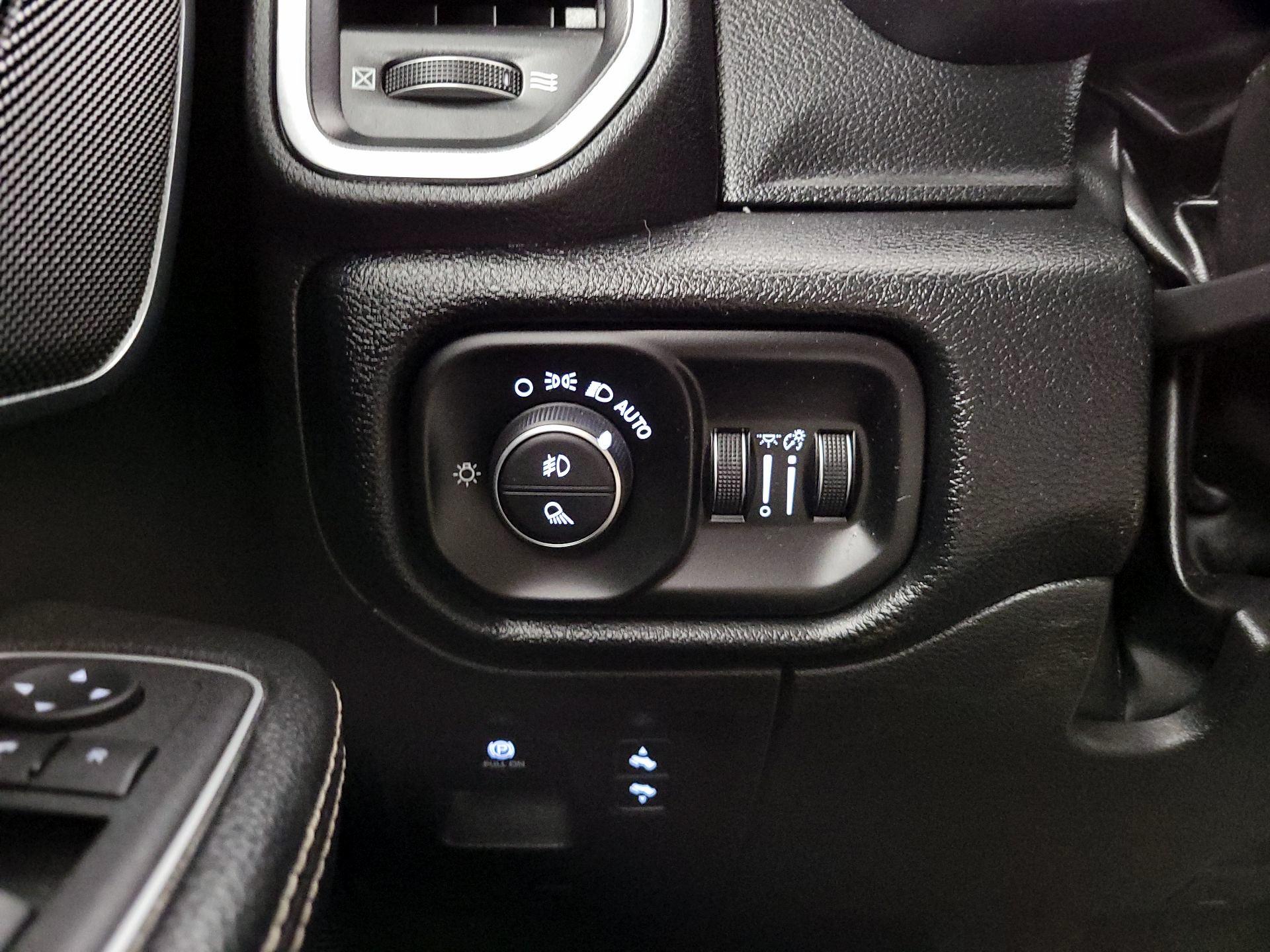 Thumbnail: 2022 RAM 1500 - 13