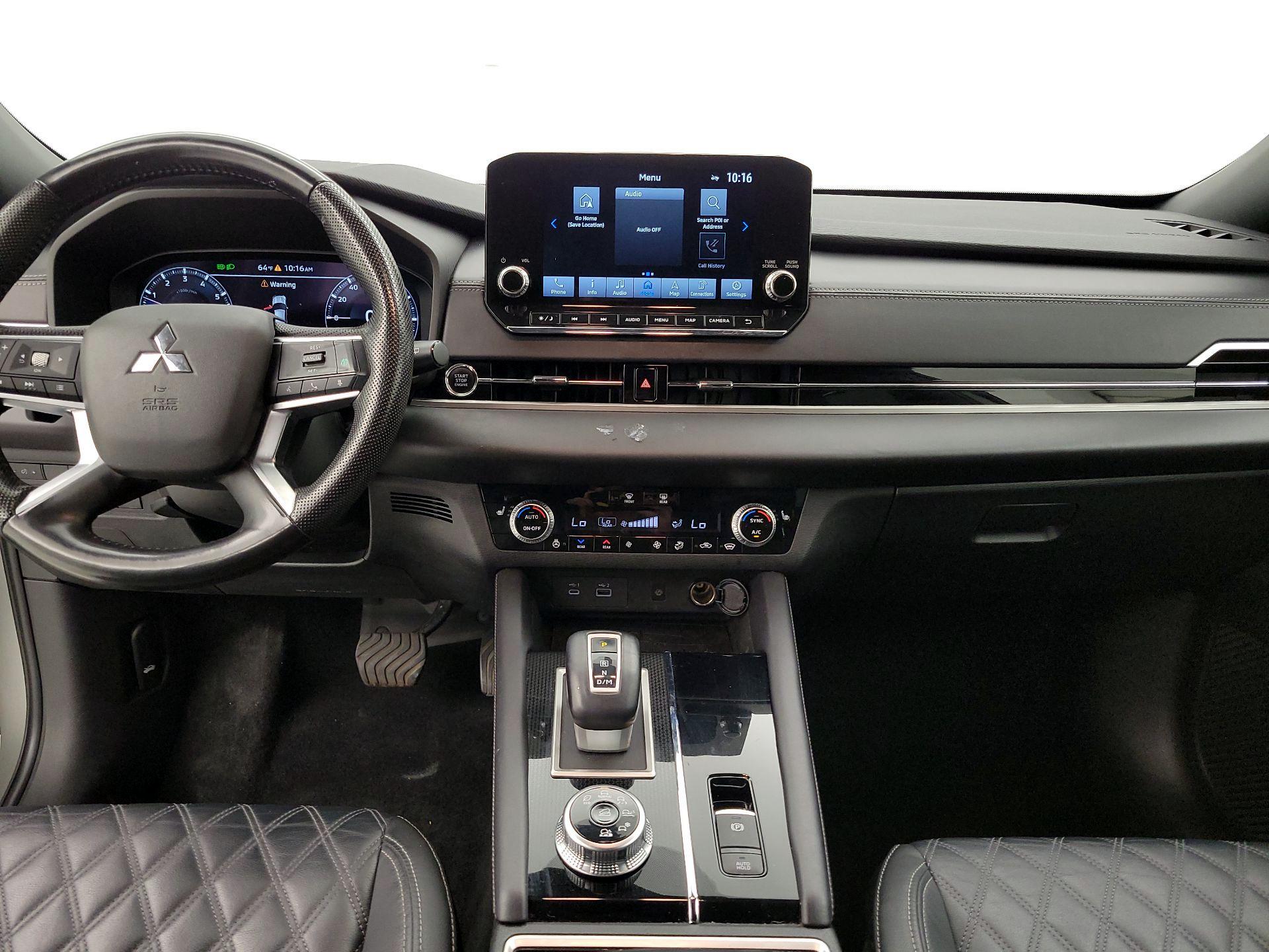 Thumbnail: 2023 Mitsubishi Outlander - 9