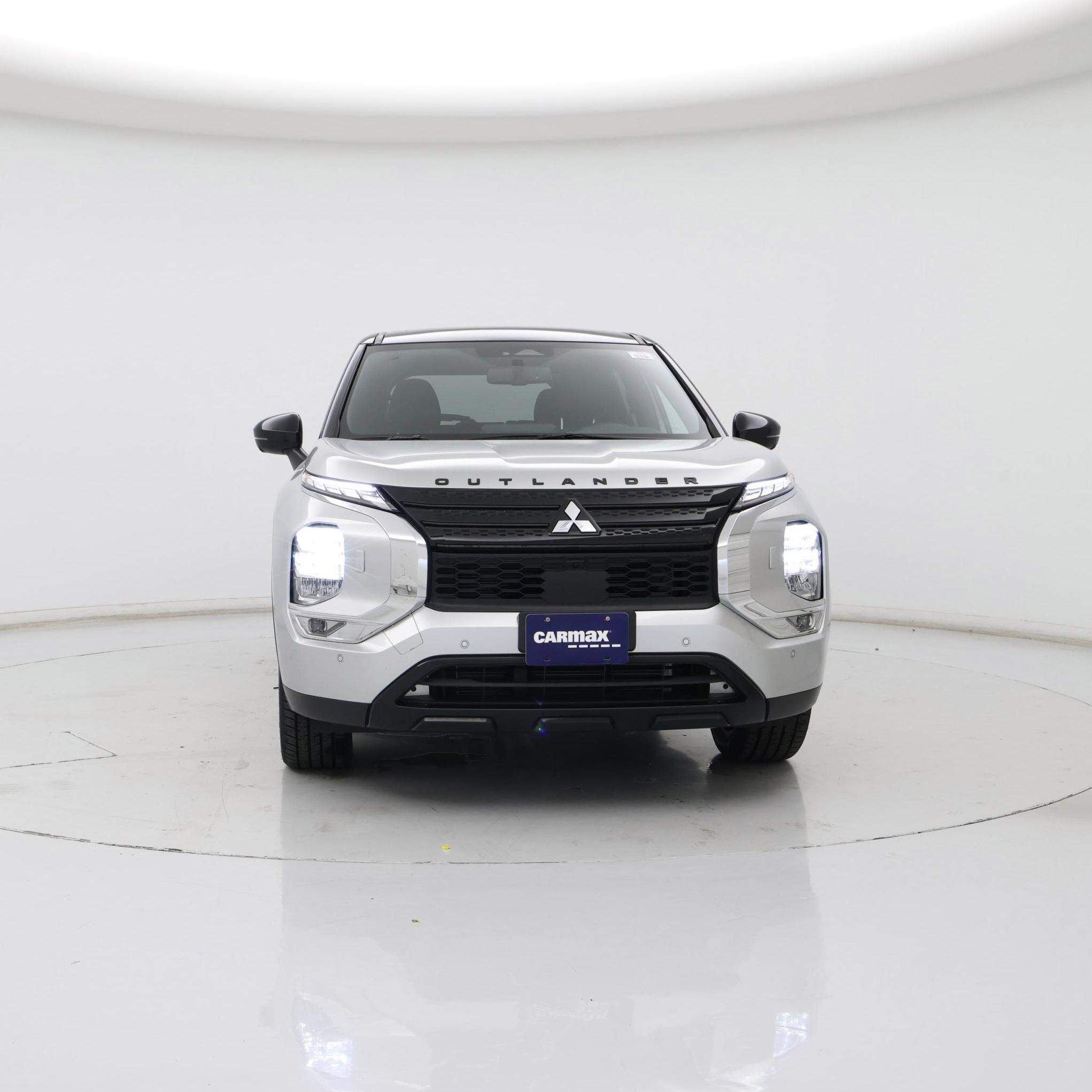 Thumbnail: 2023 Mitsubishi Outlander - 5