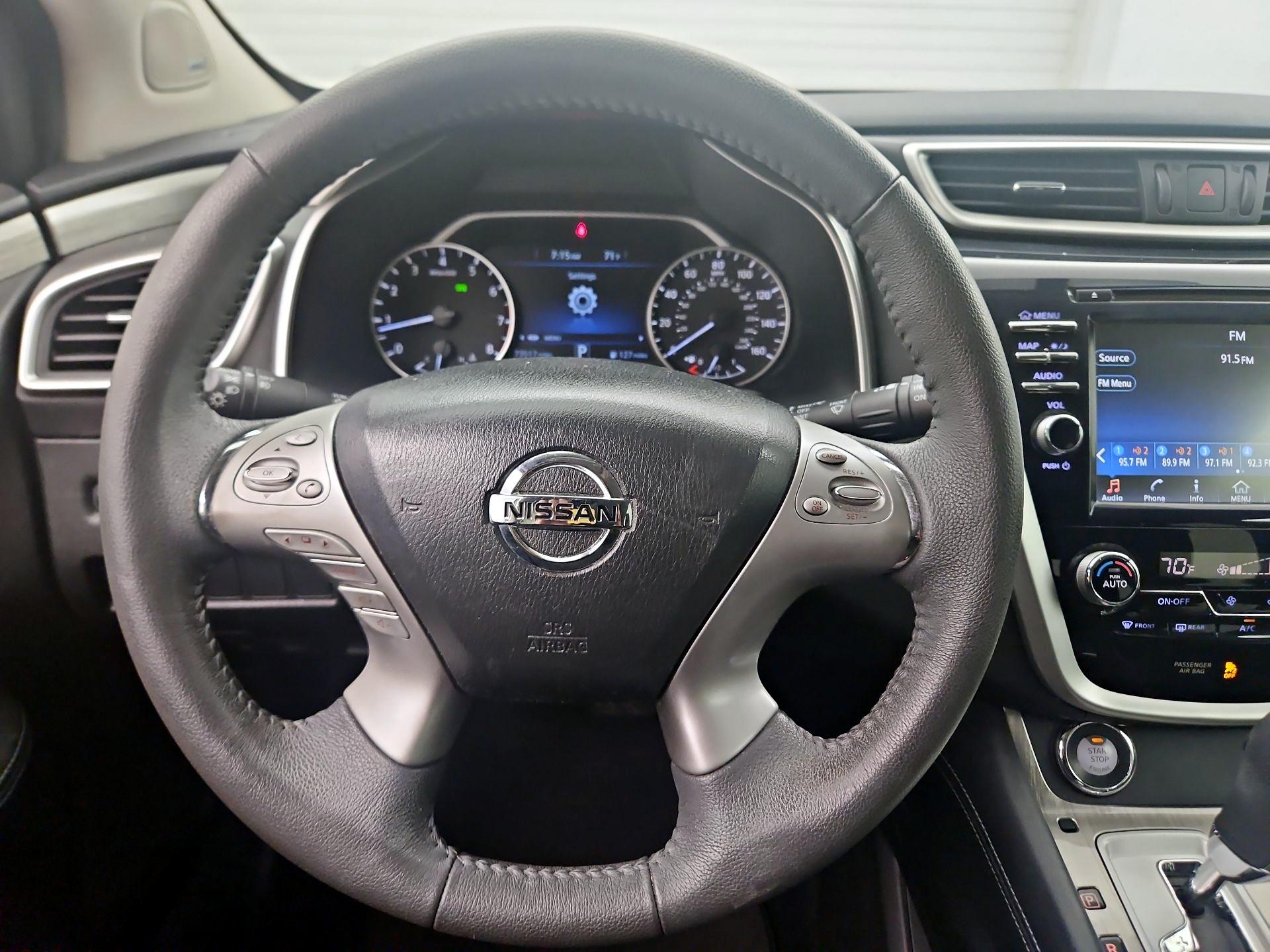 Thumbnail: 2016 Nissan Murano - 10