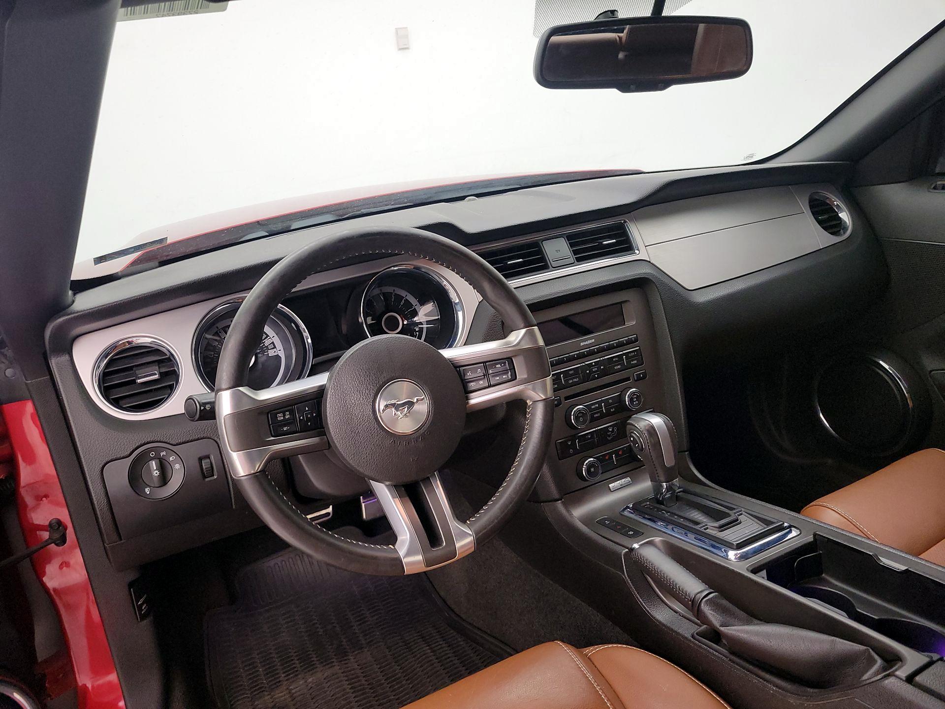 Thumbnail: 2013 Ford Mustang - 10