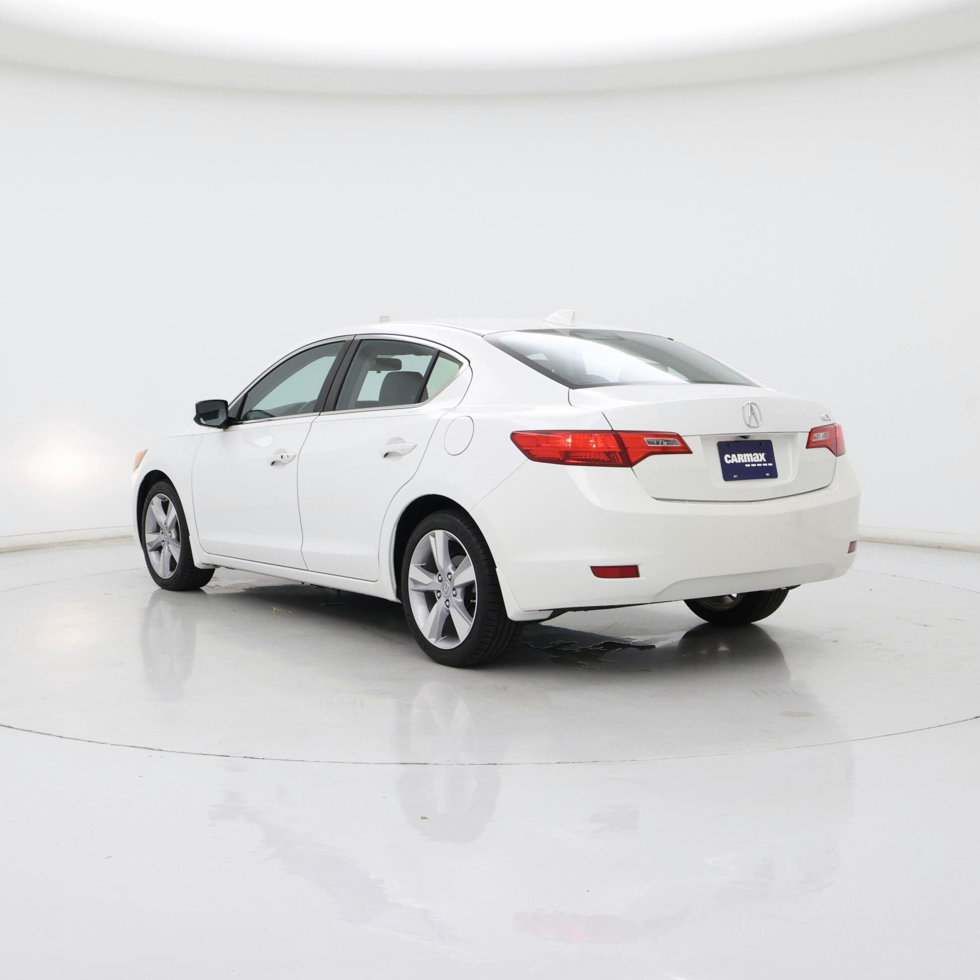 Thumbnail: 2015 Acura ILX - 2