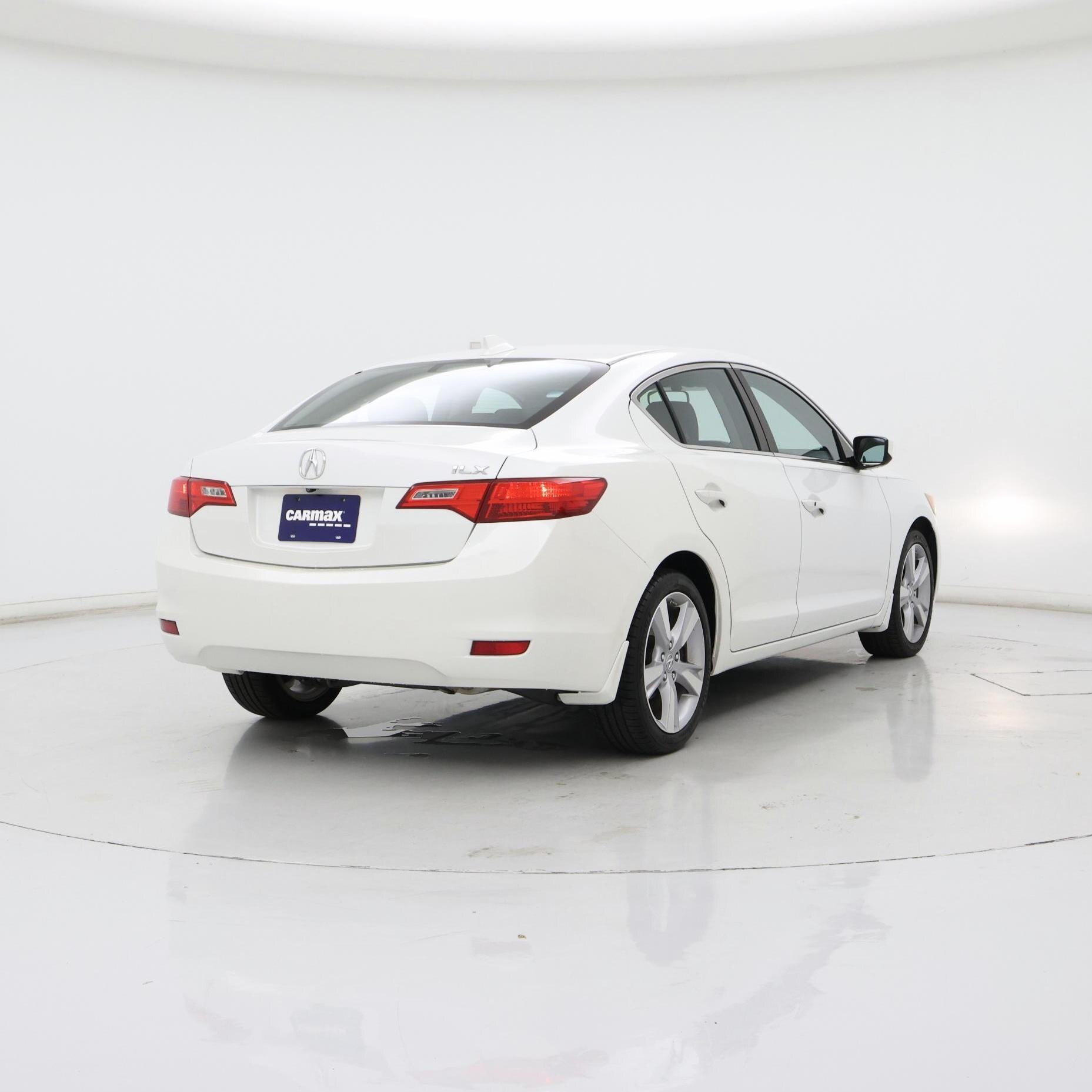 Thumbnail: 2015 Acura ILX - 8