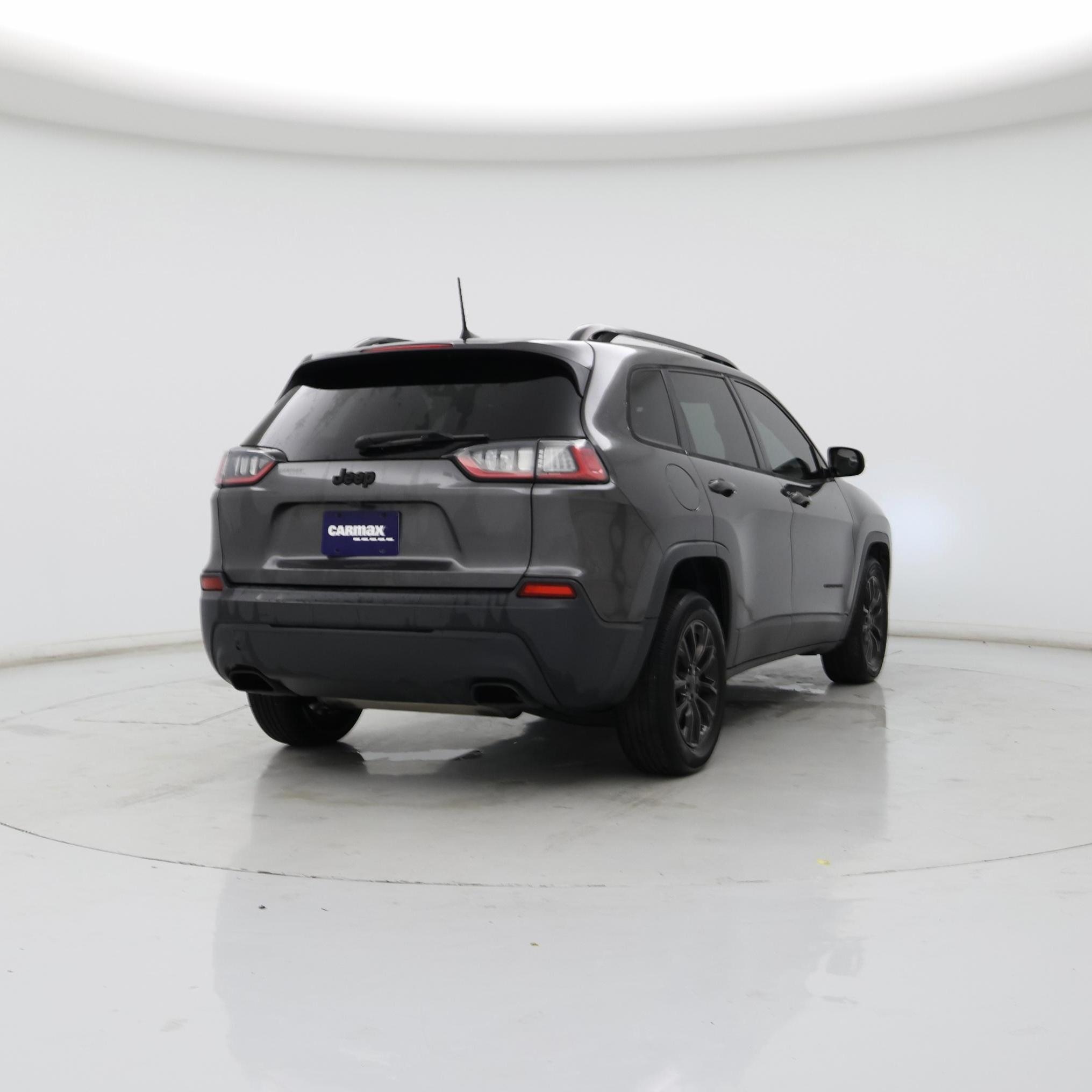Thumbnail: 2019 Jeep Cherokee - 8