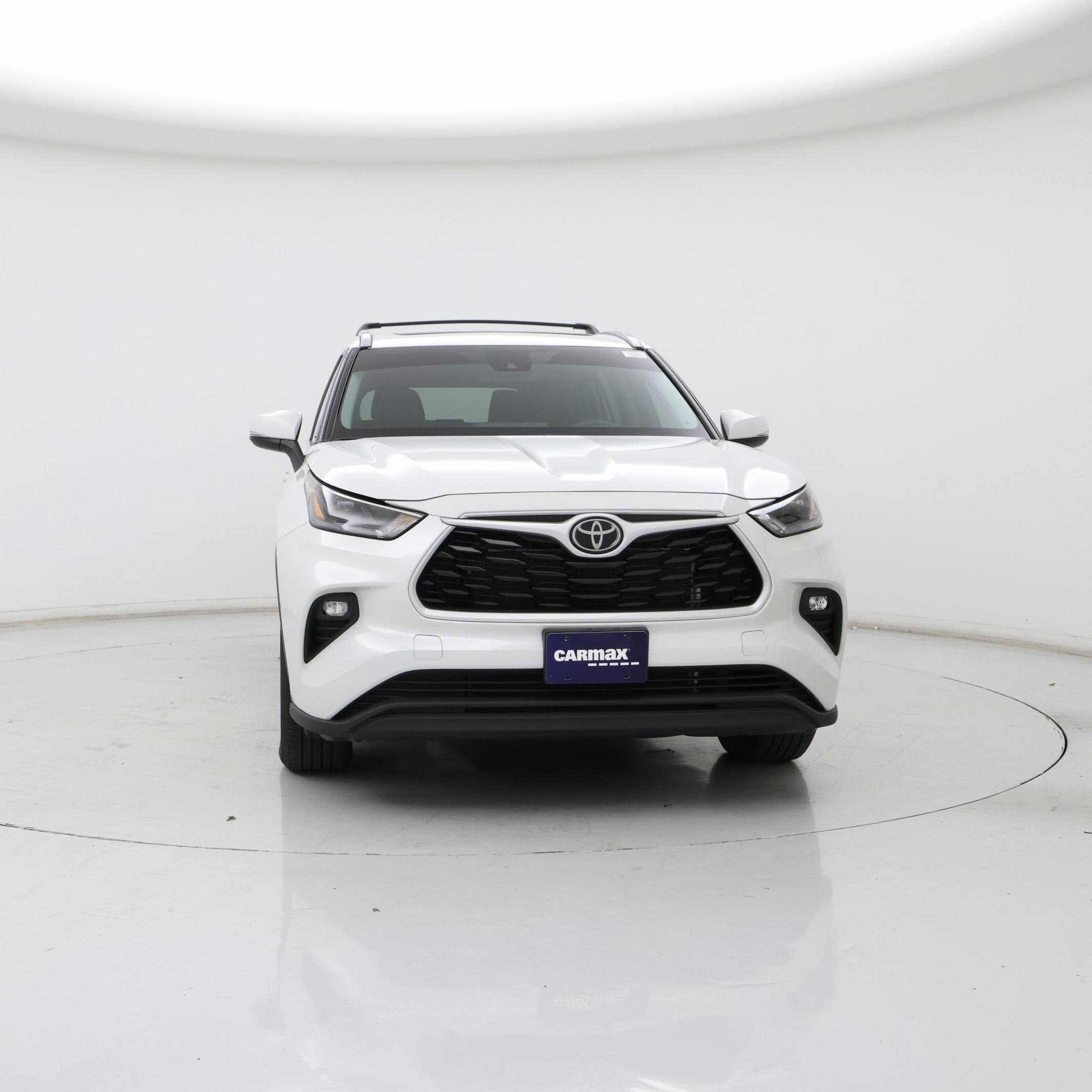Thumbnail: 2023 Toyota Highlander - 5