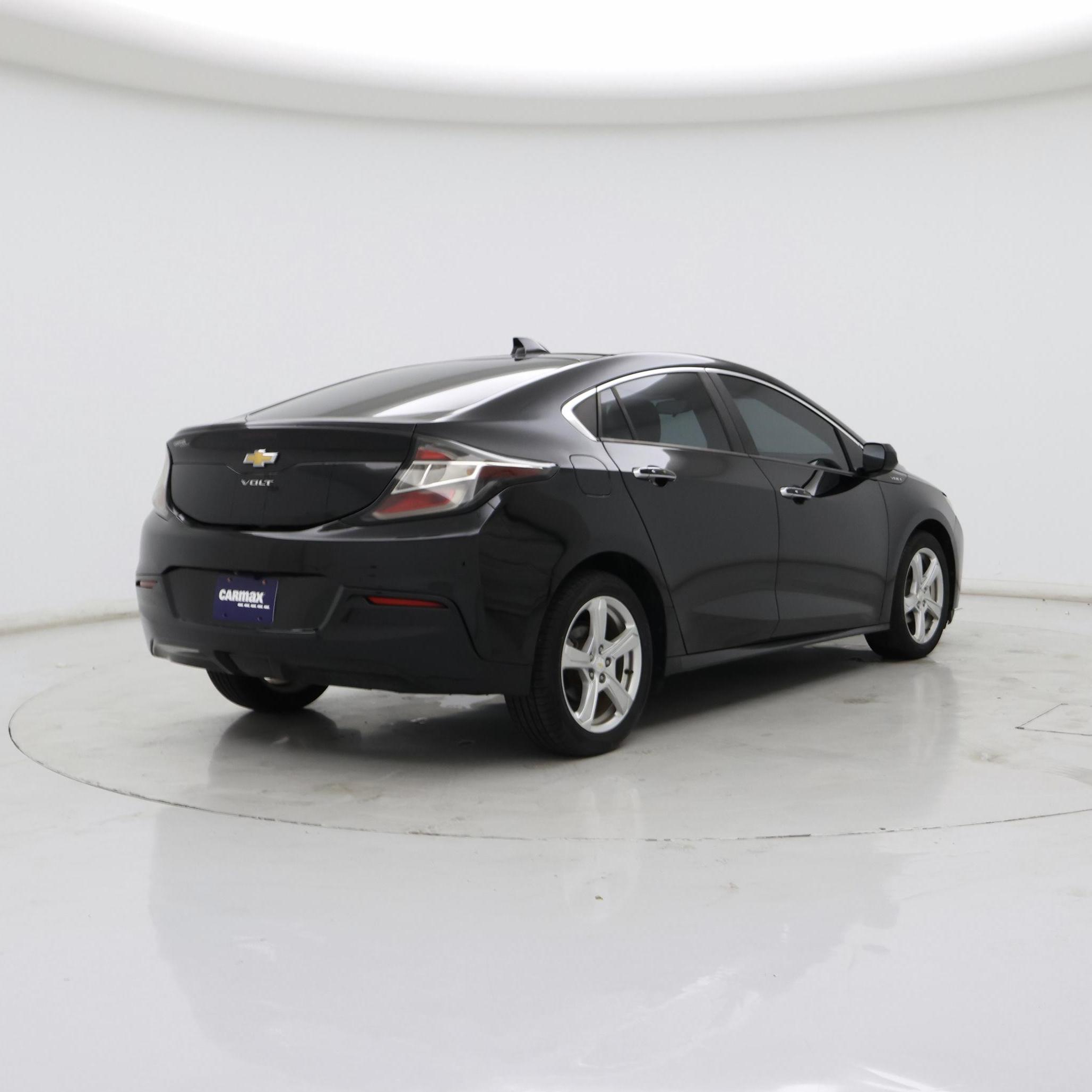 Thumbnail: 2017 Chevrolet Volt - 8
