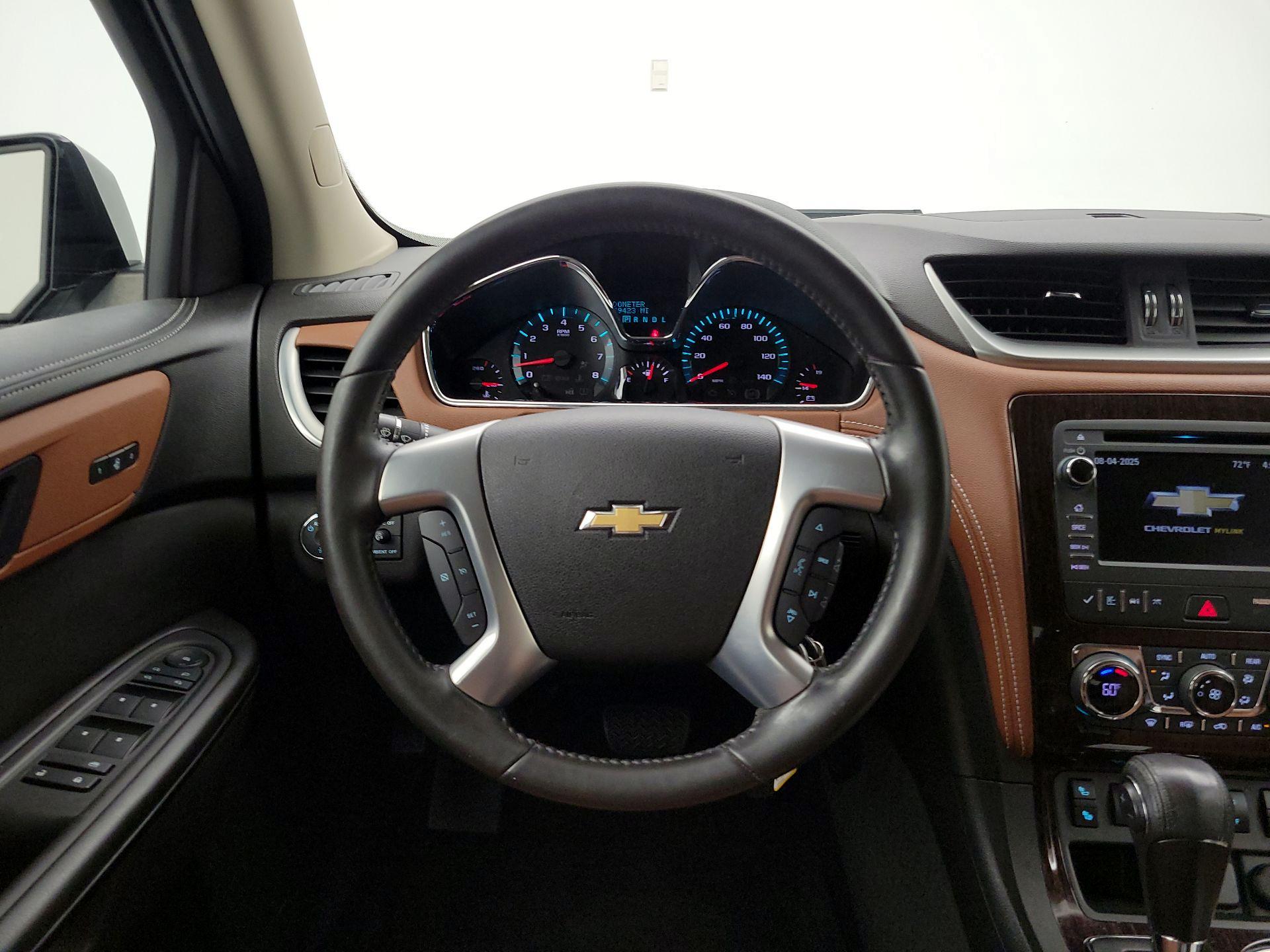Thumbnail: 2017 Chevrolet Traverse - 10