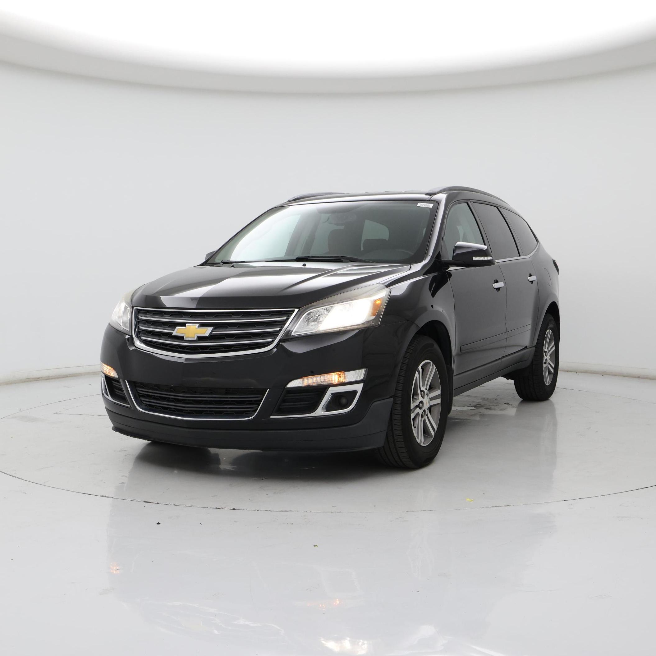 Thumbnail: 2017 Chevrolet Traverse - 4