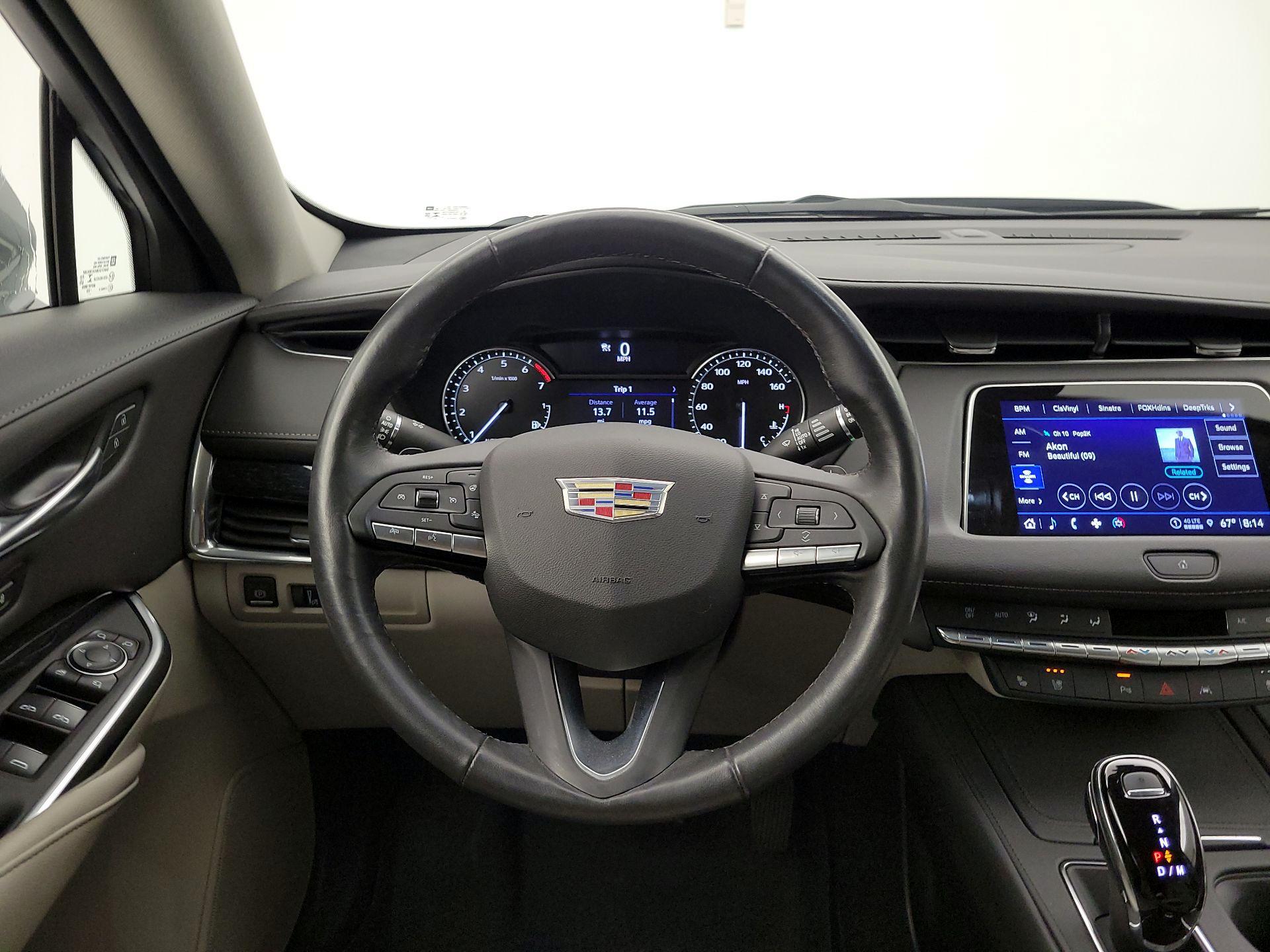Thumbnail: 2023 Cadillac XT4 - 10