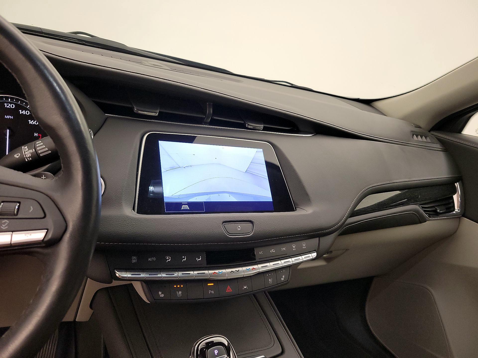 Thumbnail: 2023 Cadillac XT4 - 13