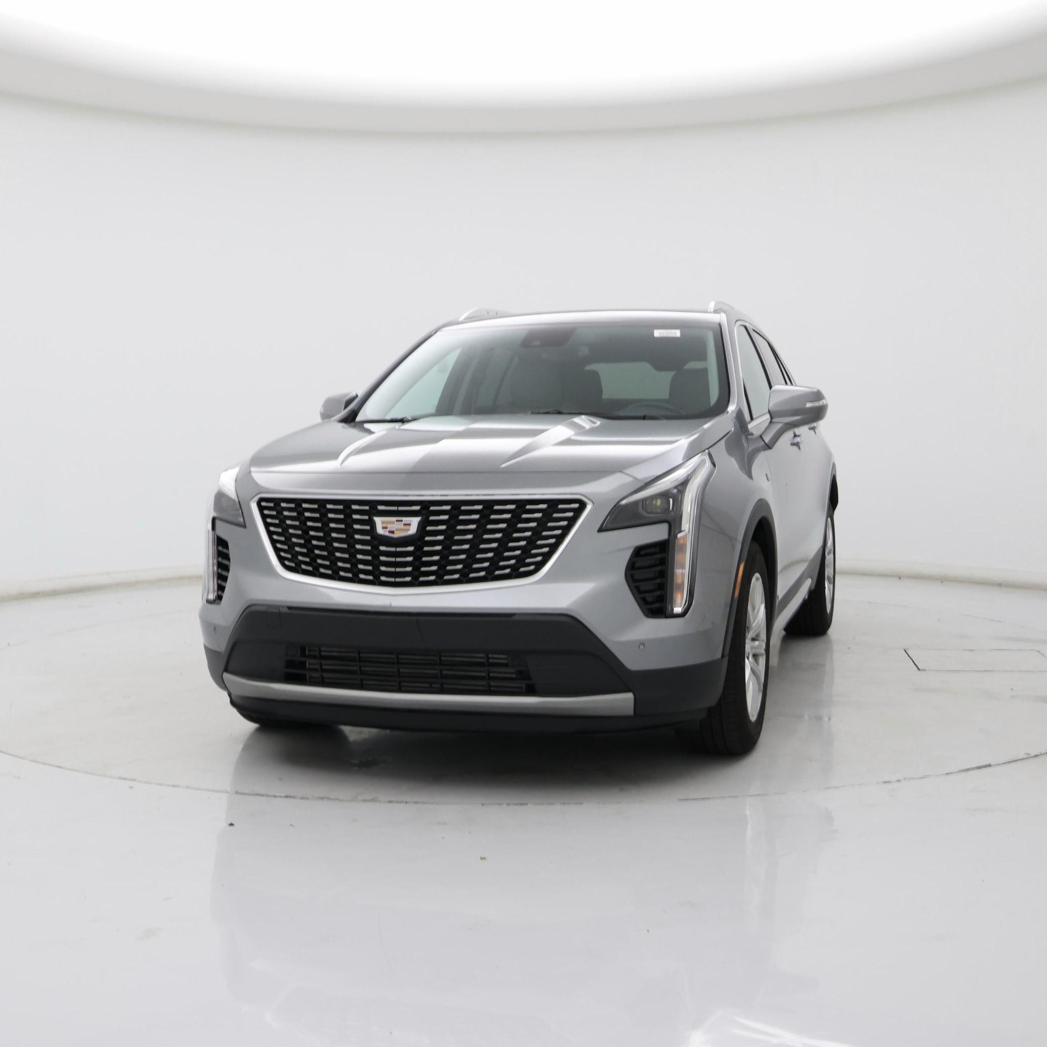 Thumbnail: 2023 Cadillac XT4 - 4