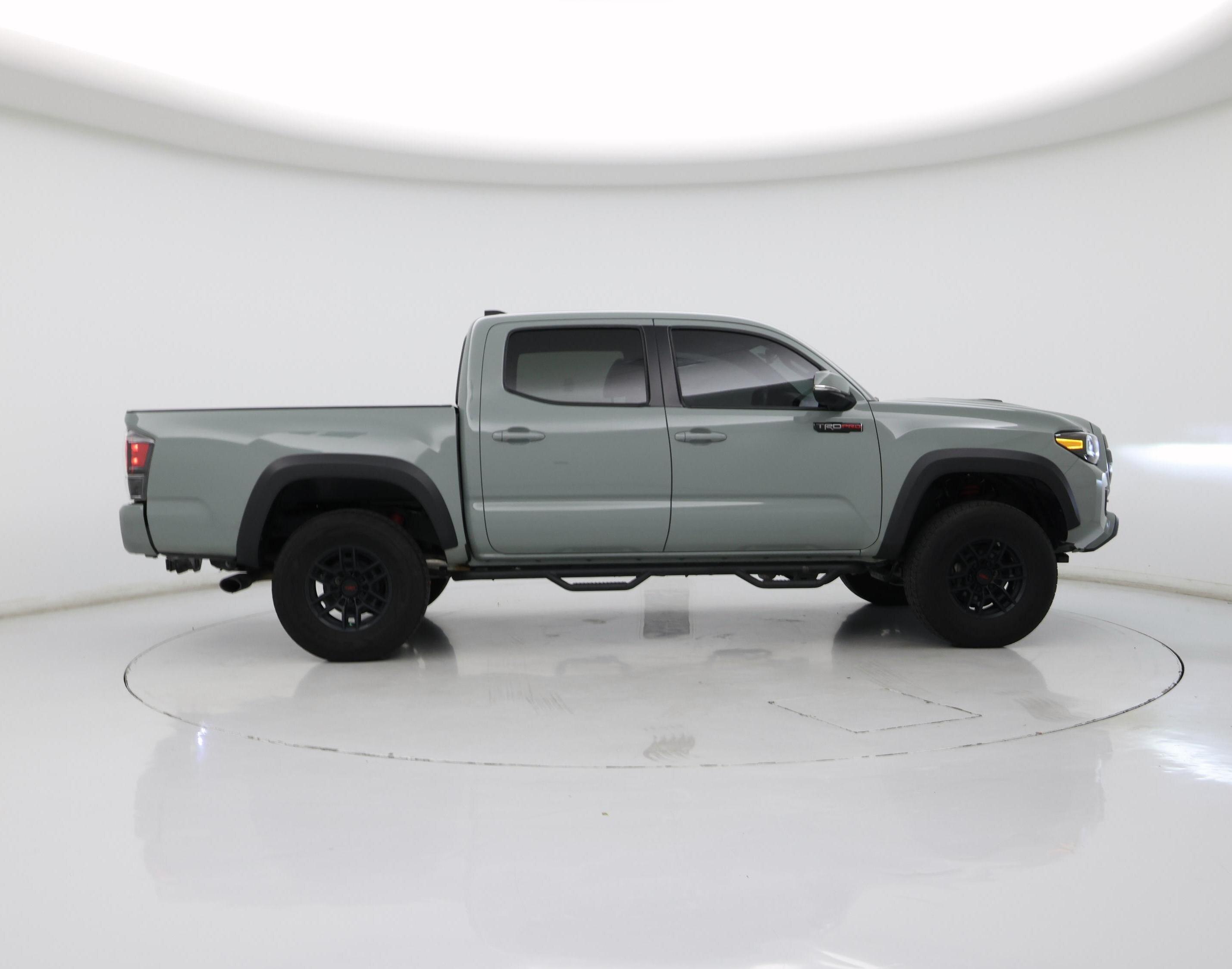 Thumbnail: 2021 Toyota Tacoma - 7