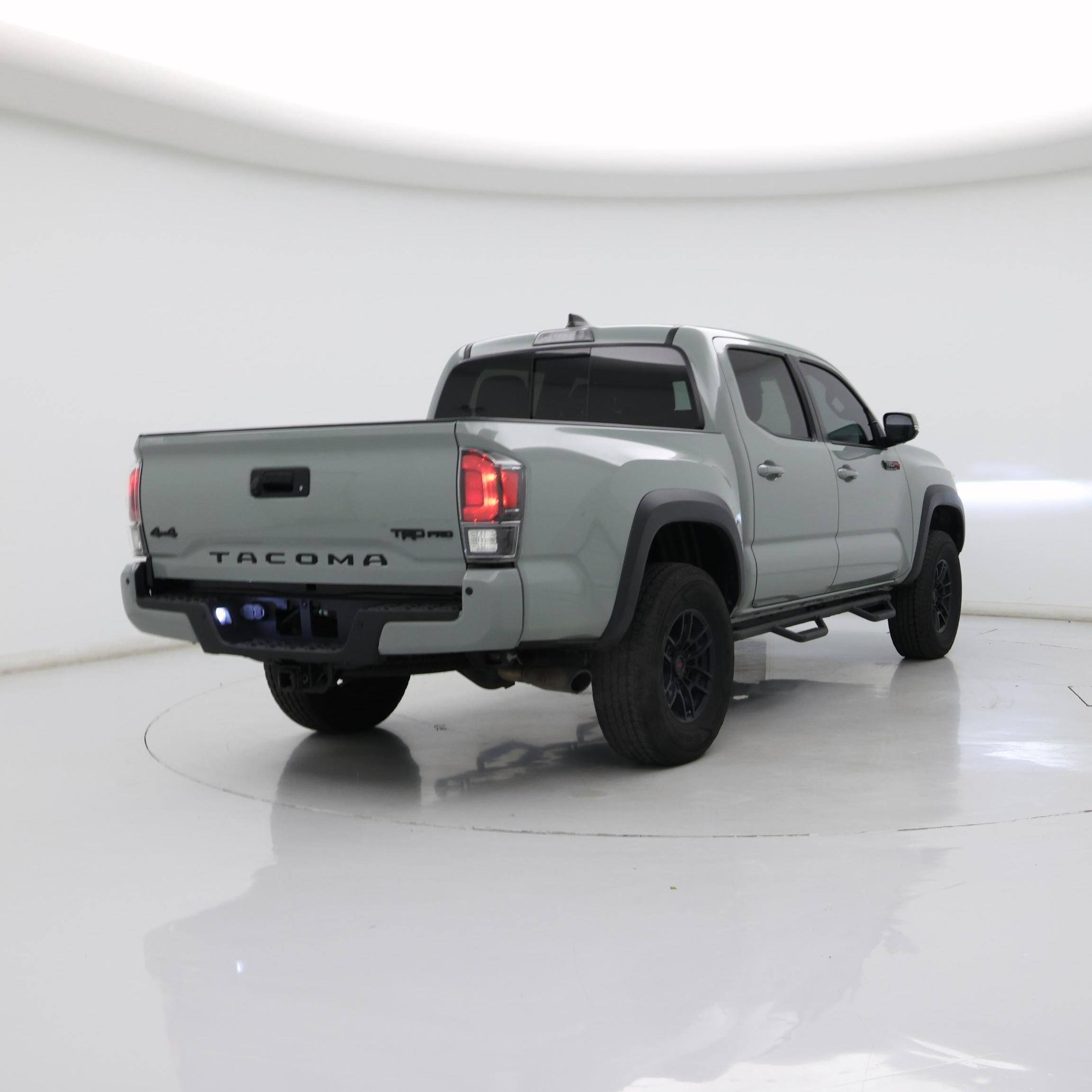 Thumbnail: 2021 Toyota Tacoma - 8