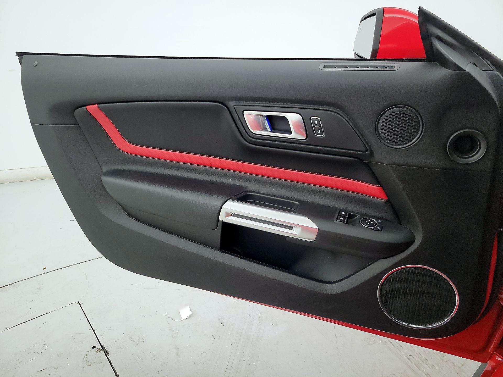 Thumbnail: 2022 Ford Mustang - 12