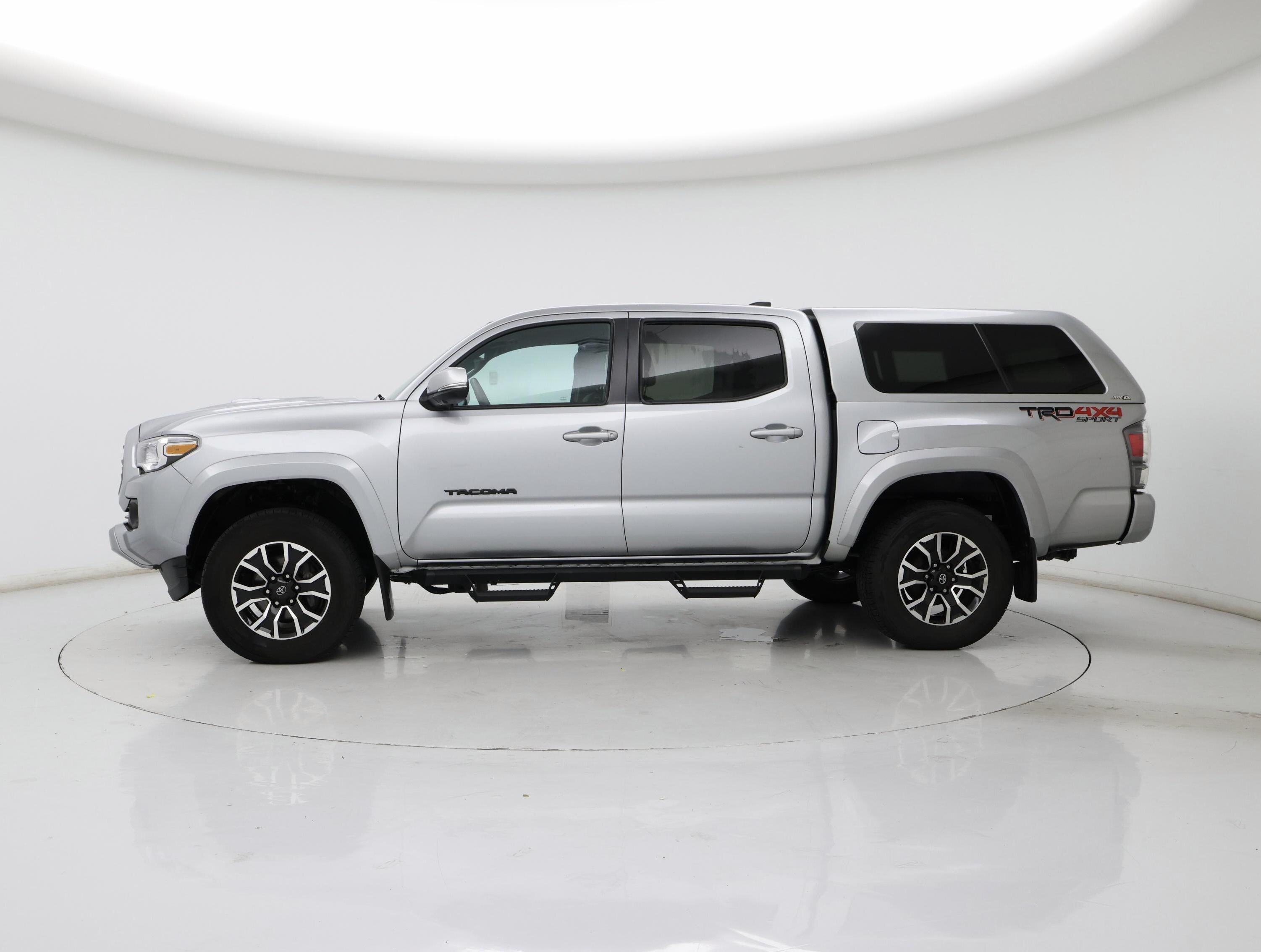 Thumbnail: 2023 Toyota Tacoma - 3