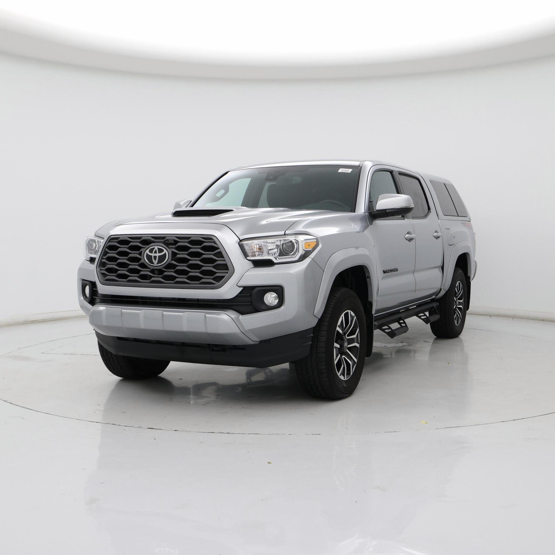 Thumbnail: 2023 Toyota Tacoma - 4