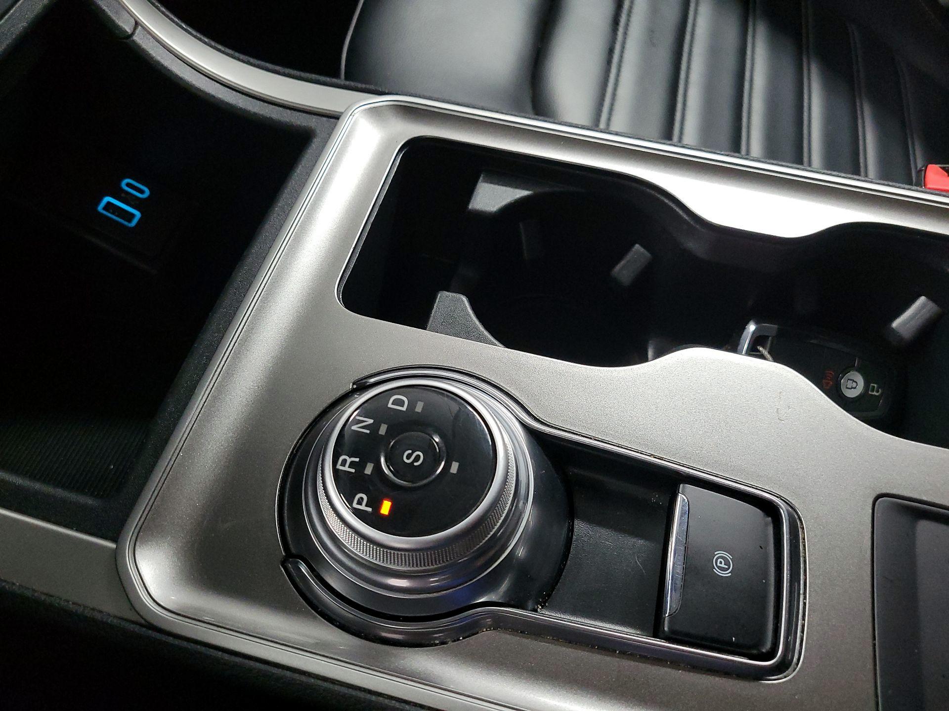 Thumbnail: 2024 Ford Edge - 17