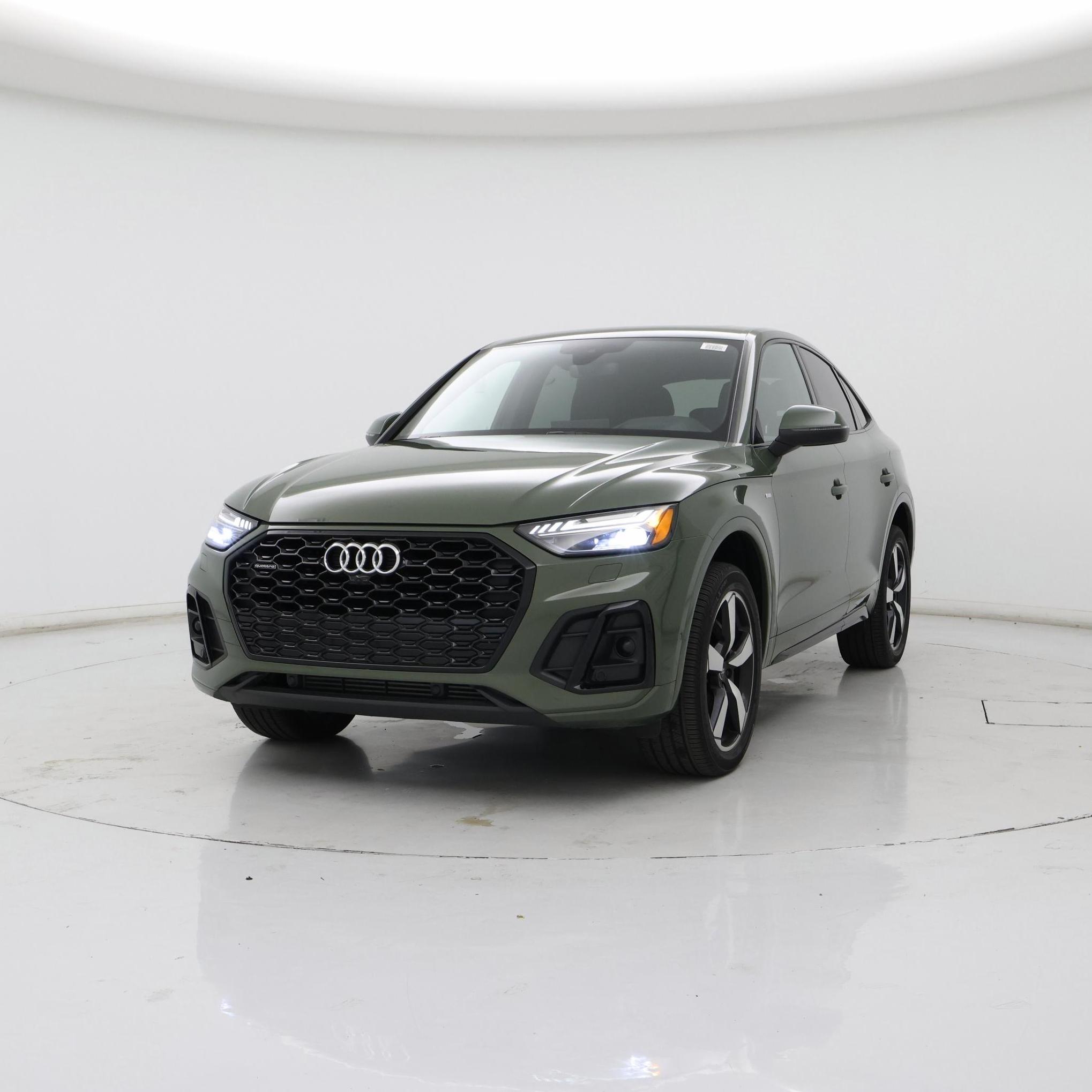 Thumbnail: 2023 Audi Q5 - 4
