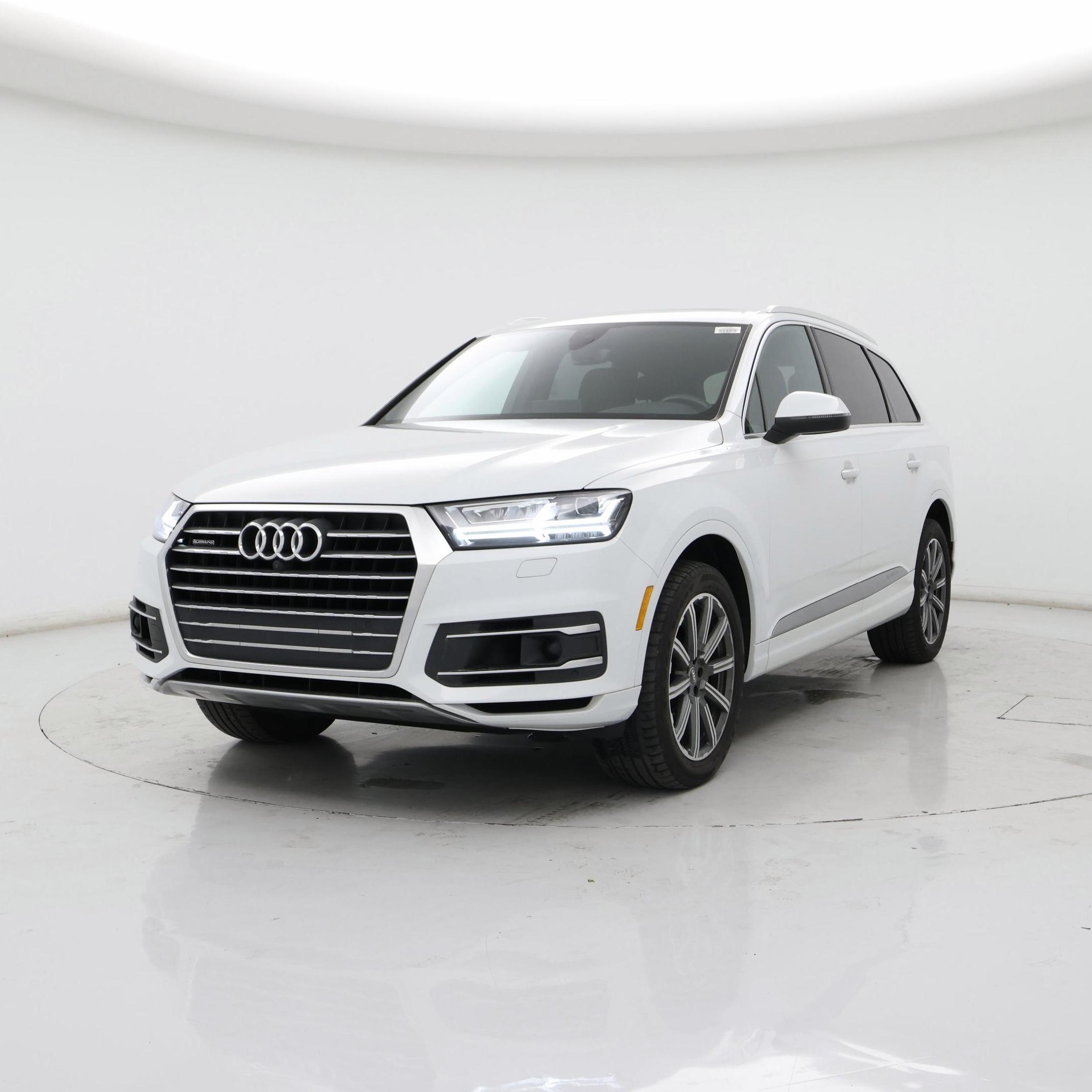 Thumbnail: 2017 Audi Q7 - 4