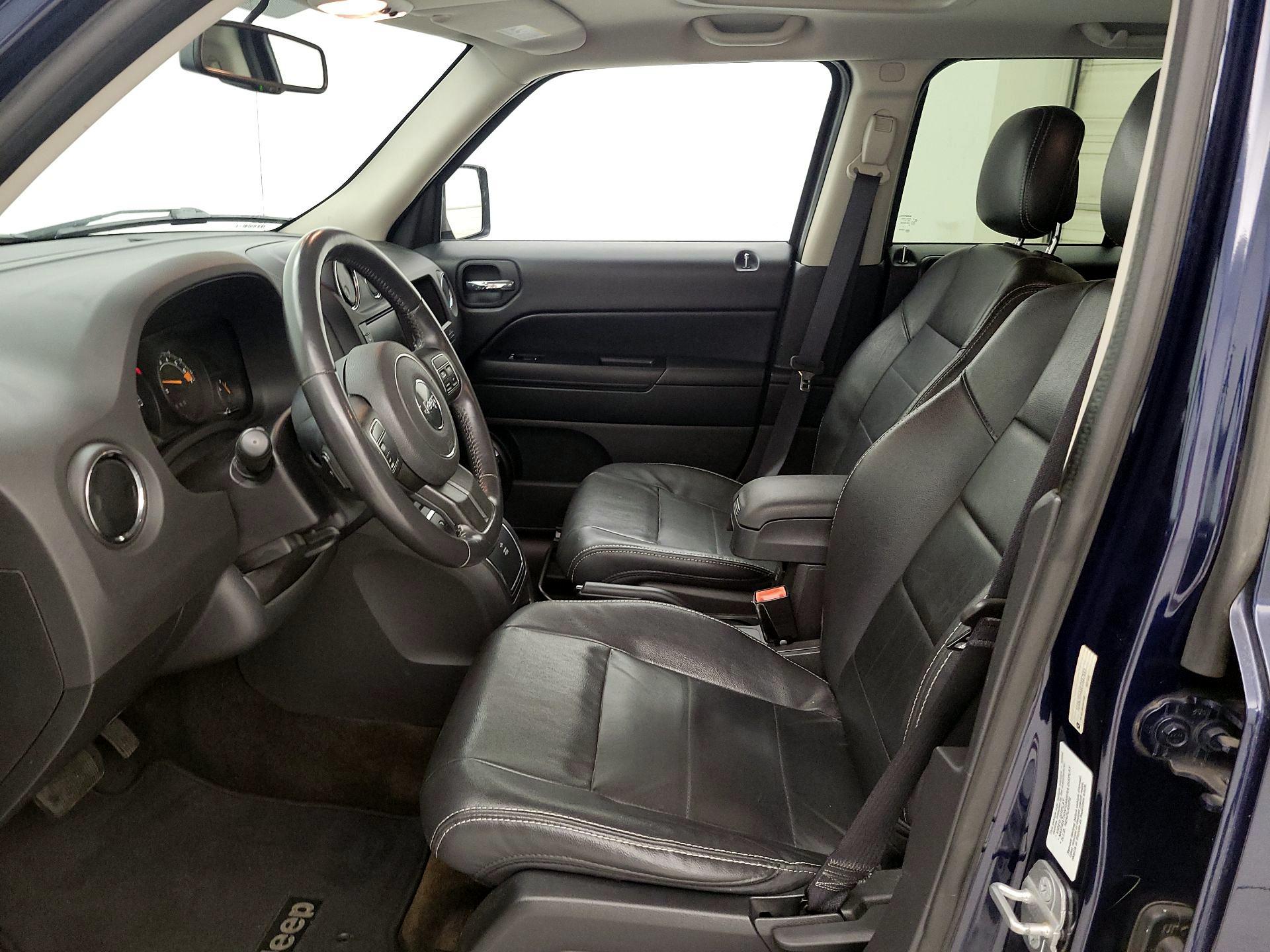 Thumbnail: 2014 Jeep Patriot - 11