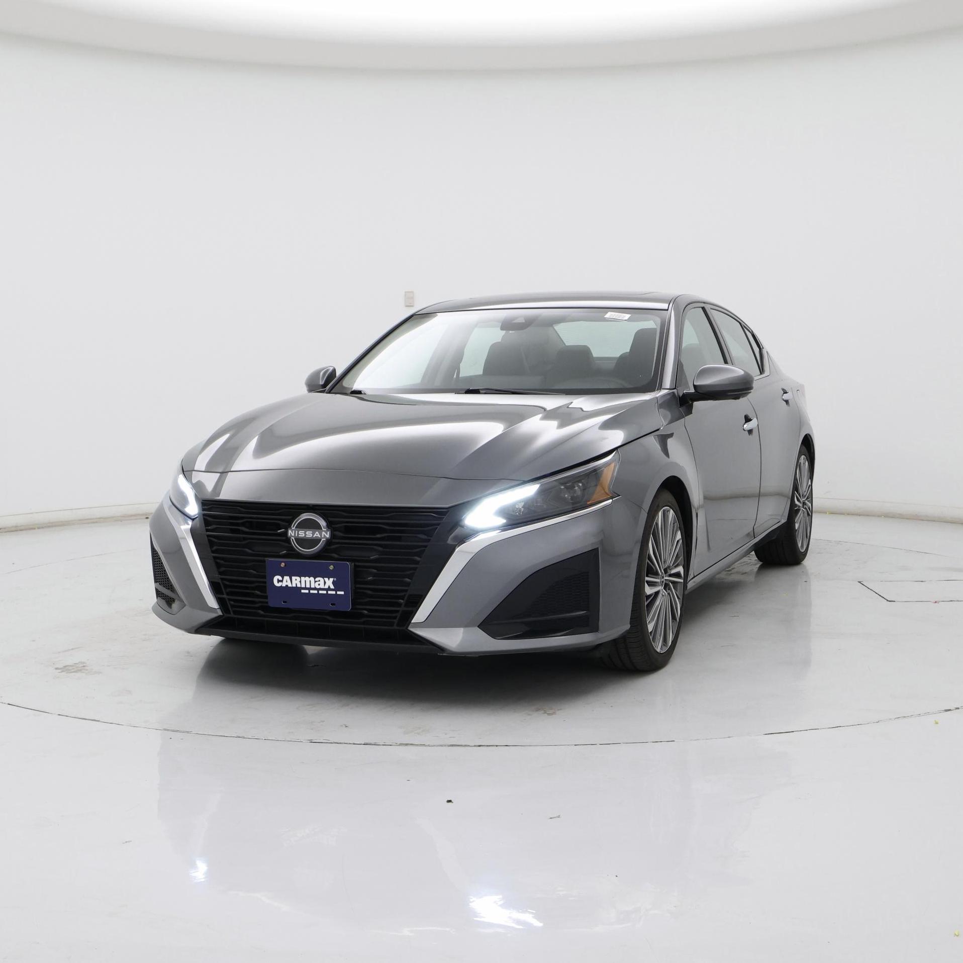Thumbnail: 2023 Nissan Altima - 4