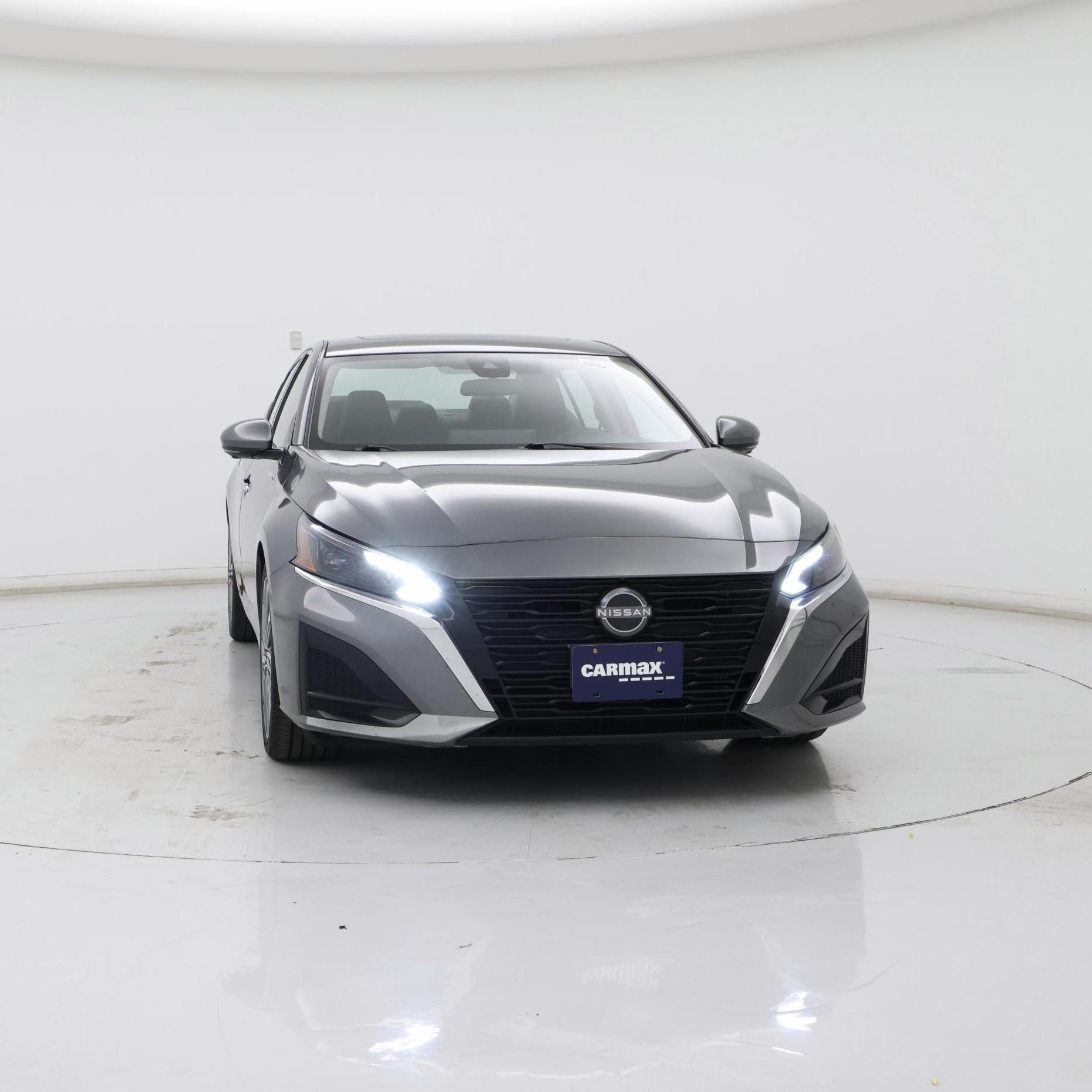 Thumbnail: 2023 Nissan Altima - 5