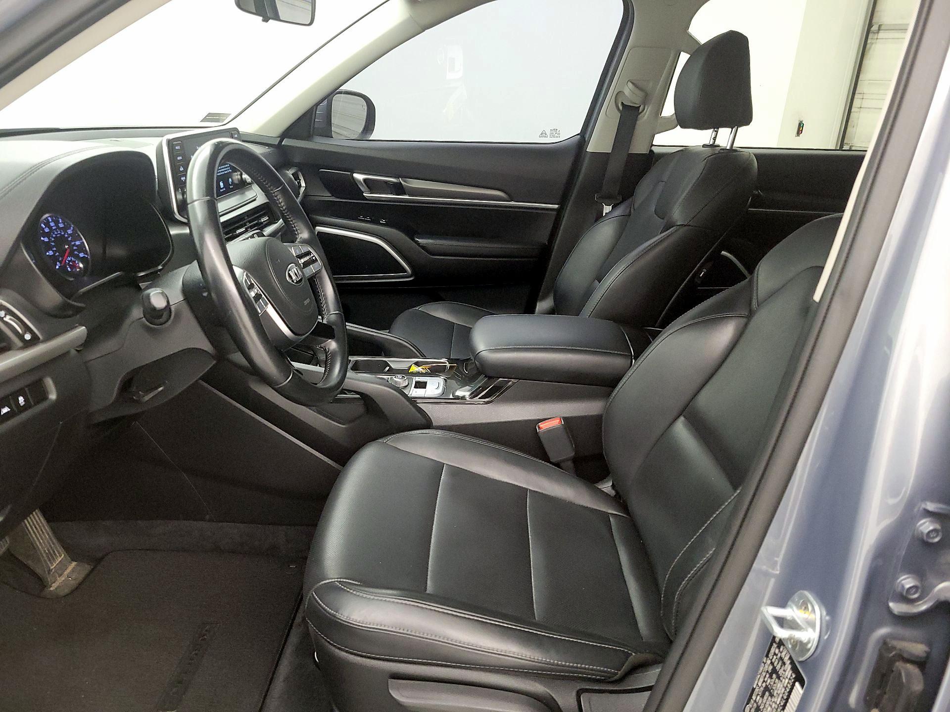 Thumbnail: 2020 Kia Telluride - 11