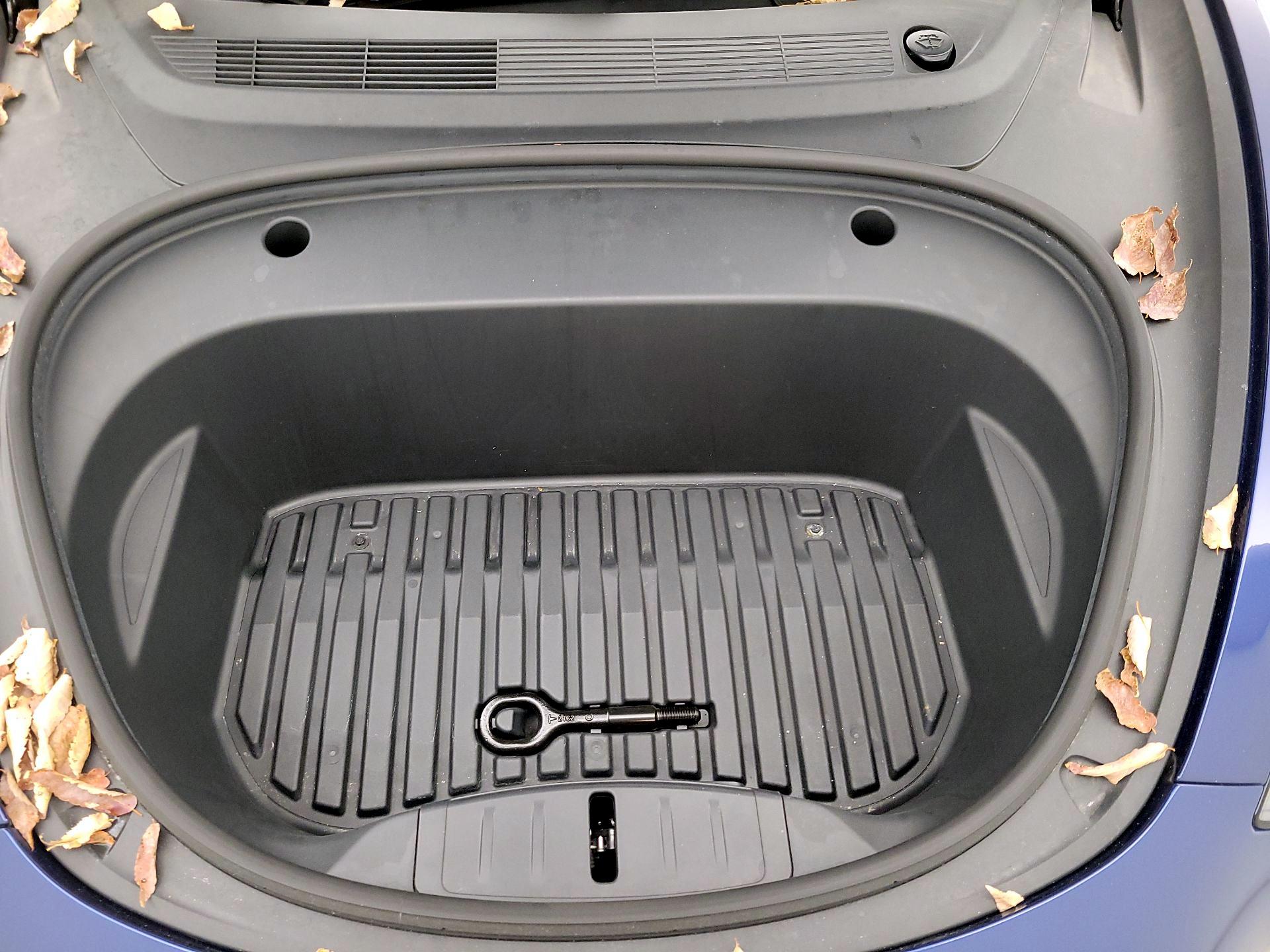 Thumbnail: 2021 Tesla Model 3 - 17