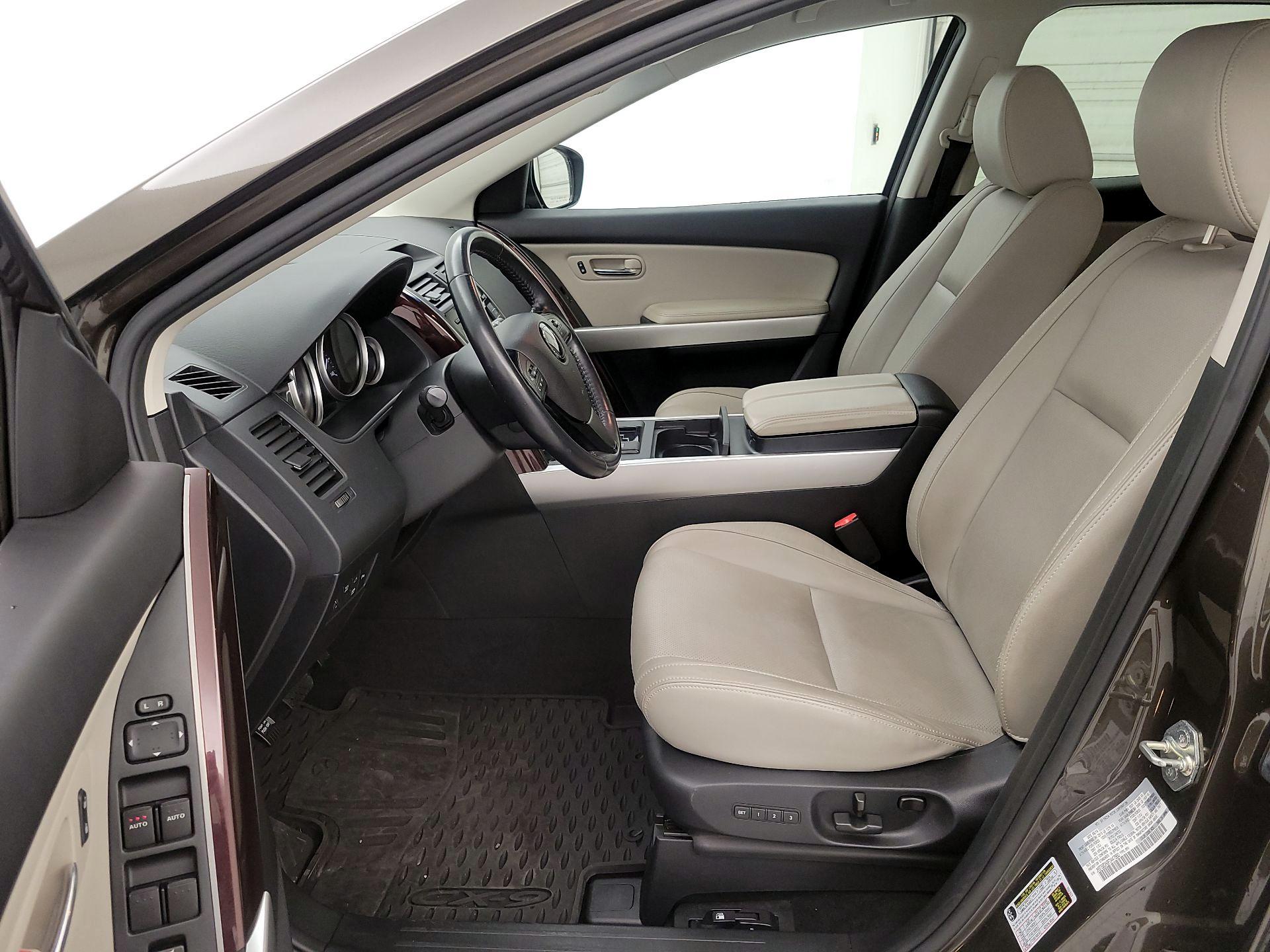 Thumbnail: 2015 Mazda CX-9 - 11