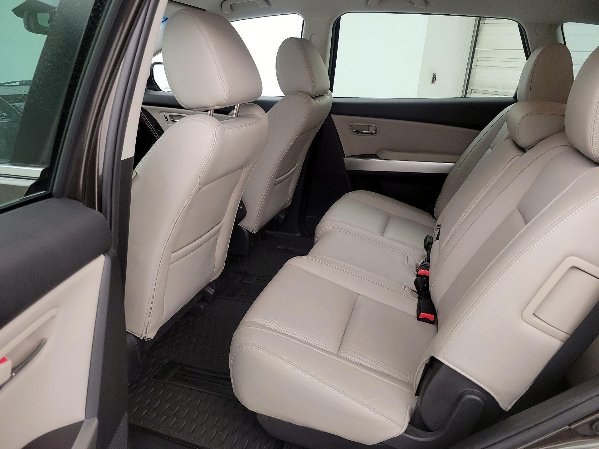 Thumbnail: 2015 Mazda CX-9 - 17