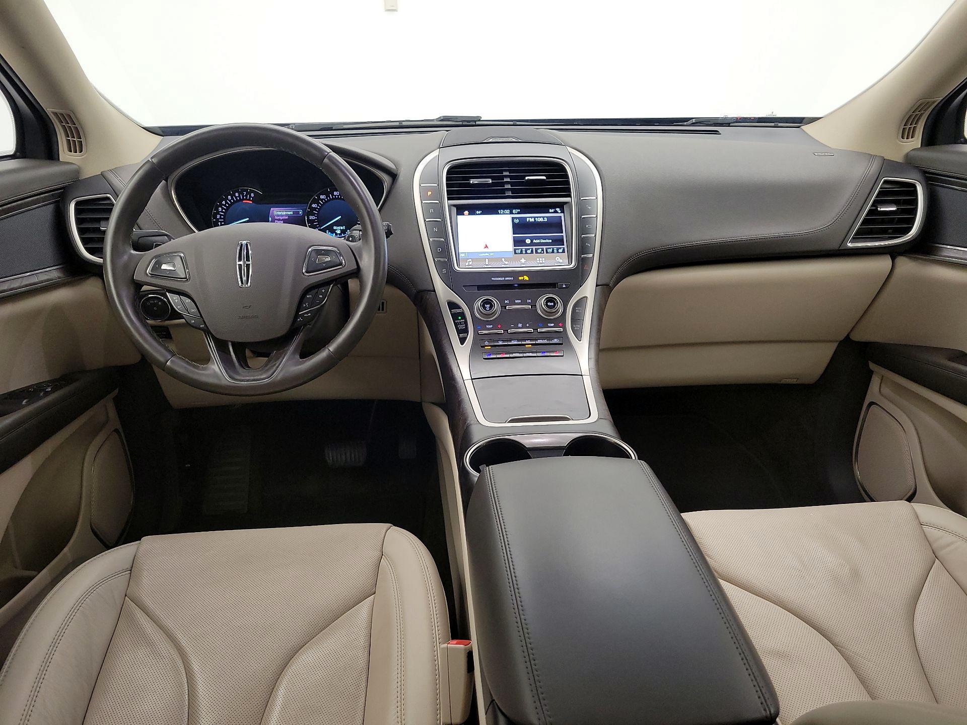 Thumbnail: 2017 Lincoln MKX - 9