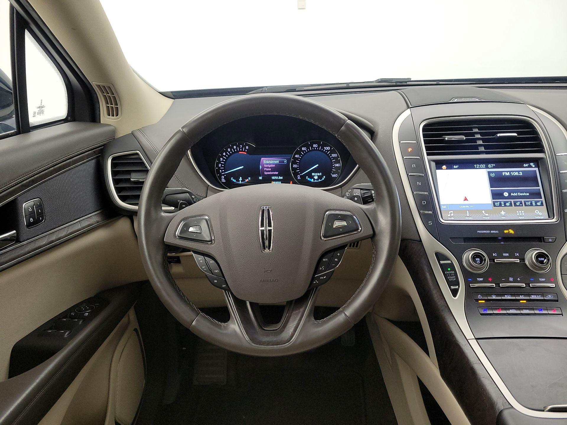 Thumbnail: 2017 Lincoln MKX - 10