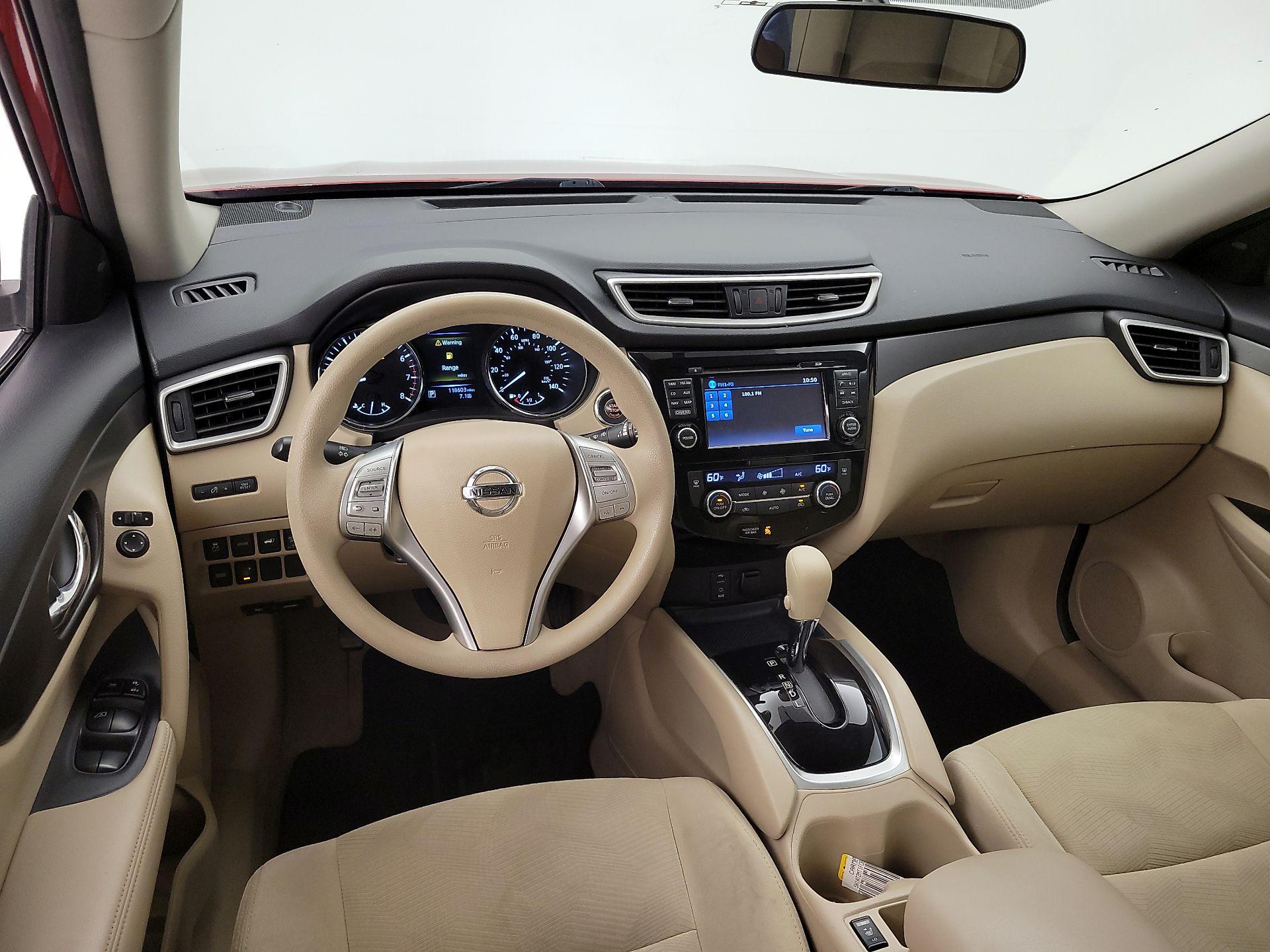 Thumbnail: 2015 Nissan Rogue - 10