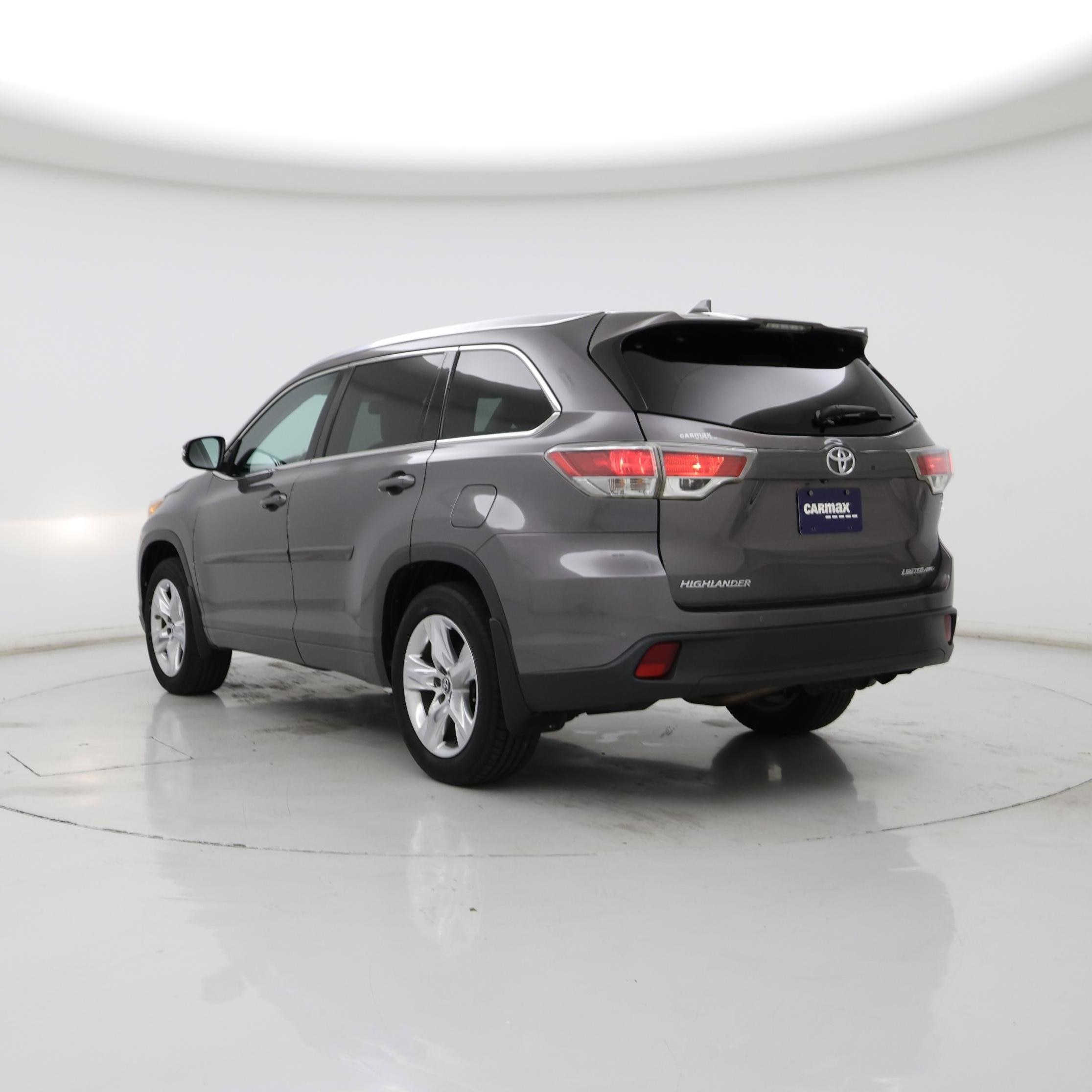 Thumbnail: 2016 Toyota Highlander - 2