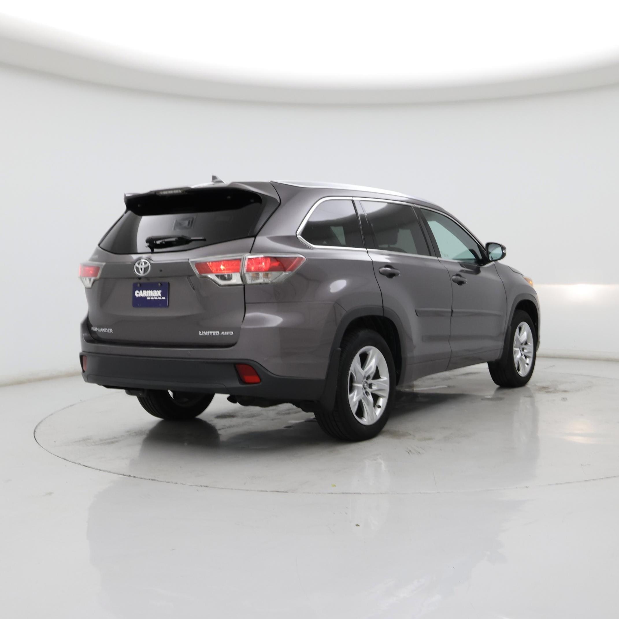 Thumbnail: 2016 Toyota Highlander - 8