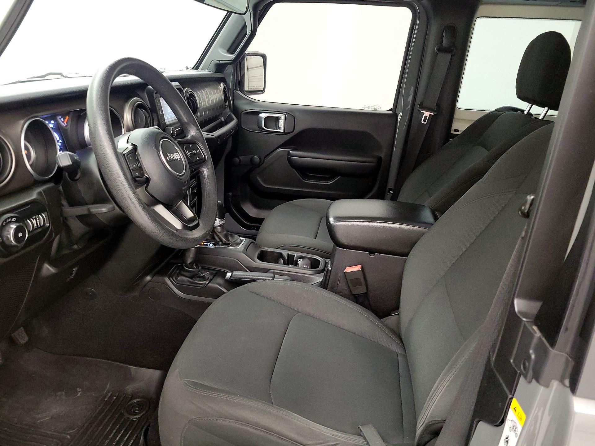 Thumbnail: 2018 Jeep Wrangler - 11
