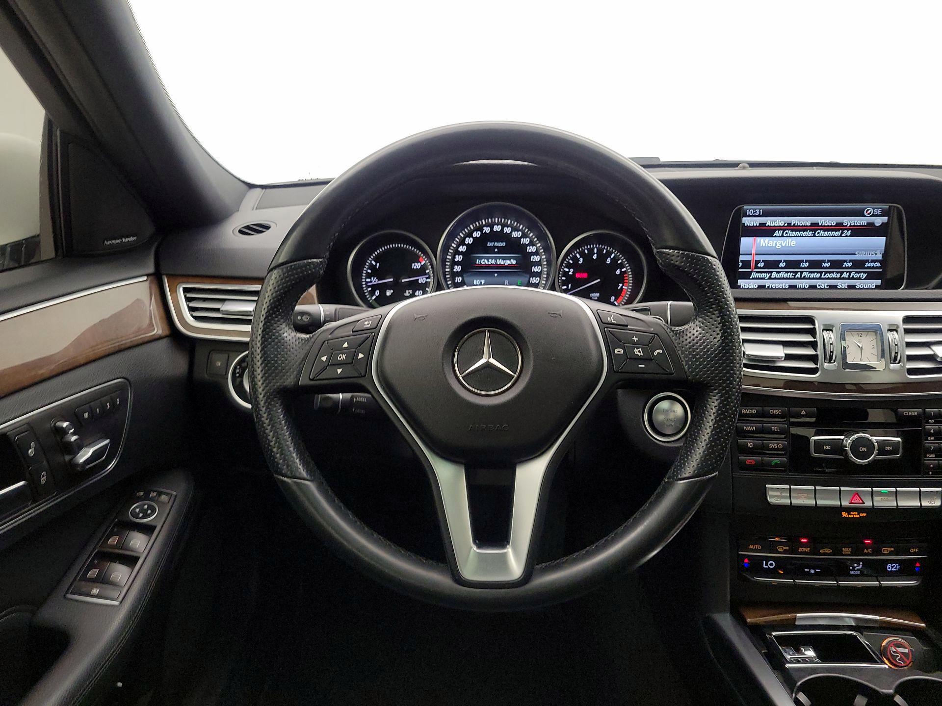 Thumbnail: 2015 Mercedes-Benz E-Class - 10