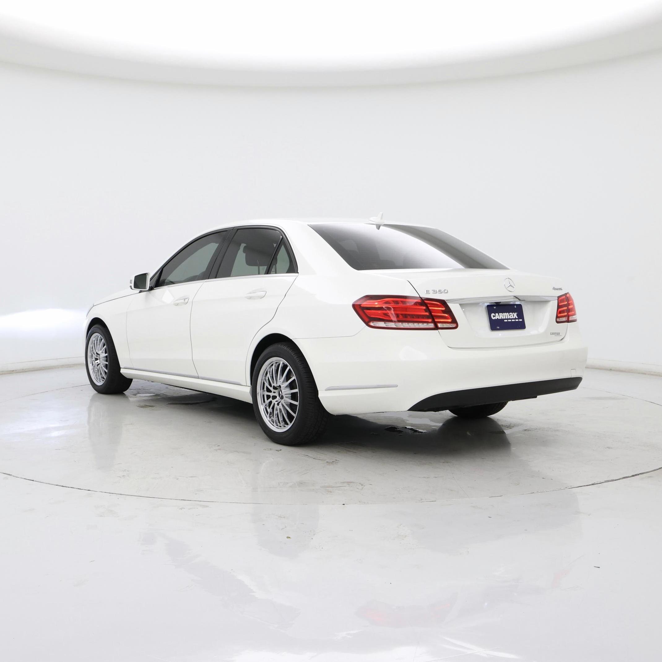 Thumbnail: 2015 Mercedes-Benz E-Class - 2