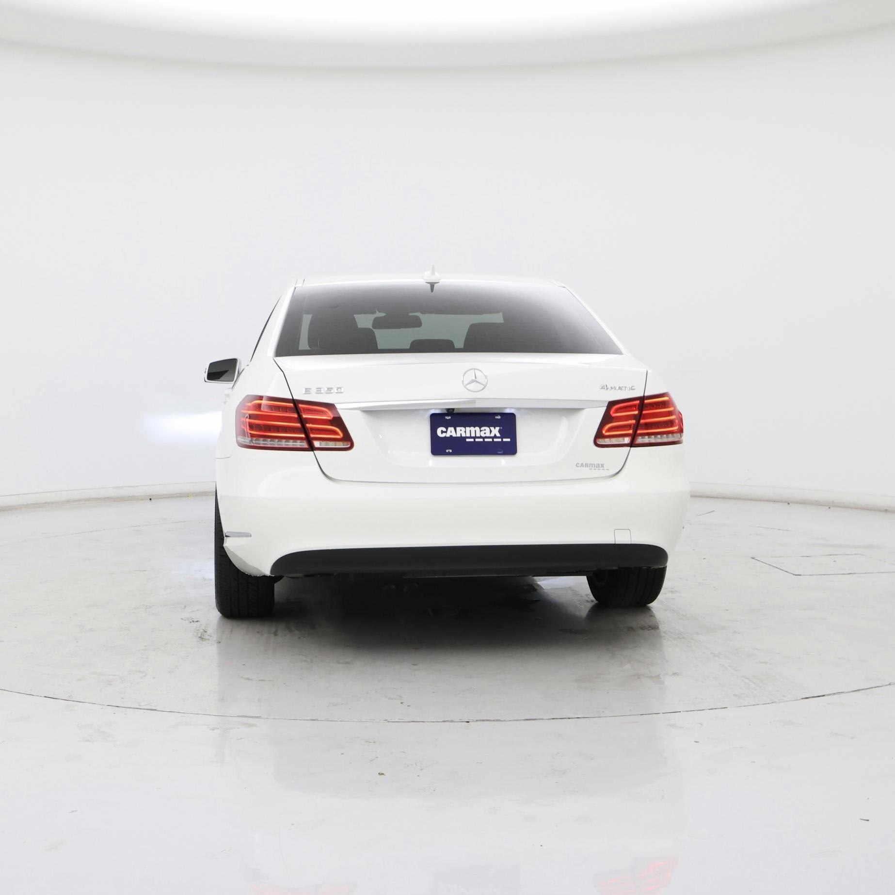 Thumbnail: 2015 Mercedes-Benz E-Class - 6