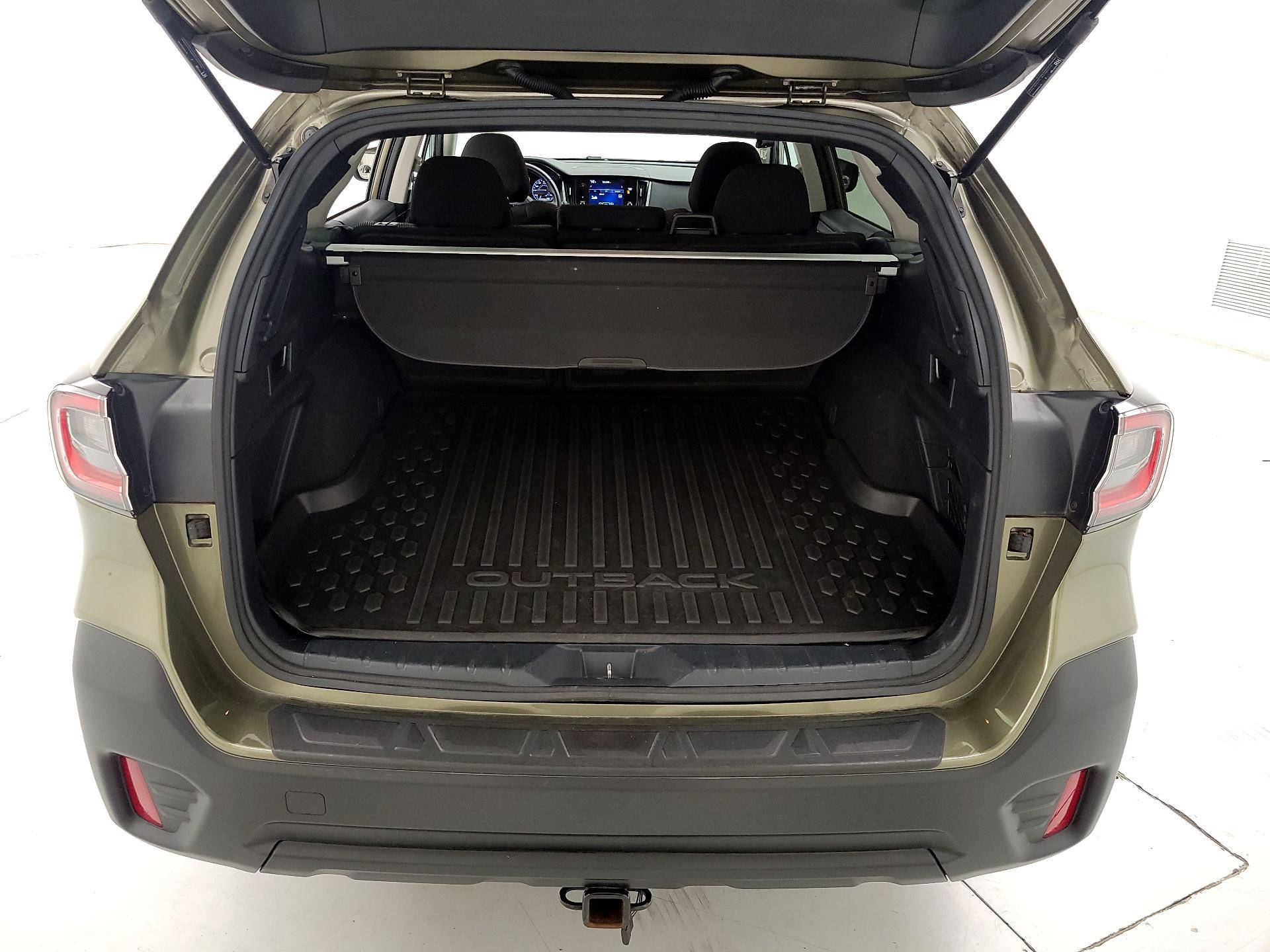 Thumbnail: 2022 Subaru Outback - 17