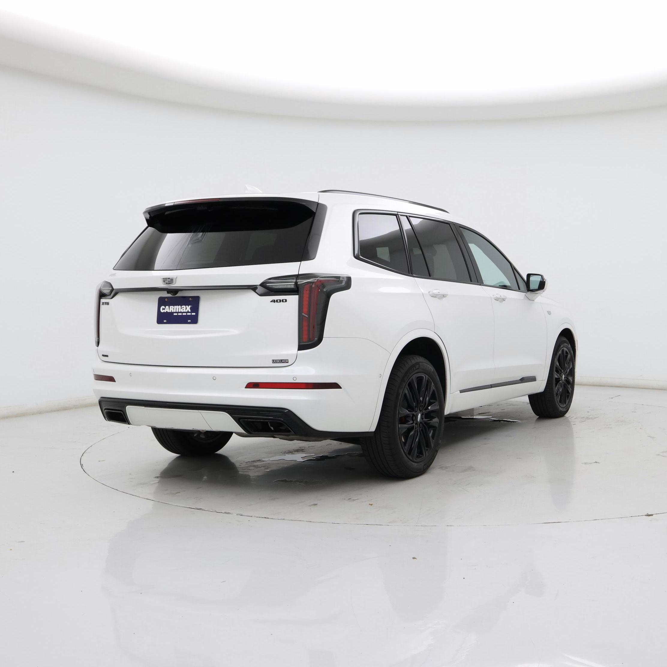 Thumbnail: 2023 Cadillac XT6 - 8