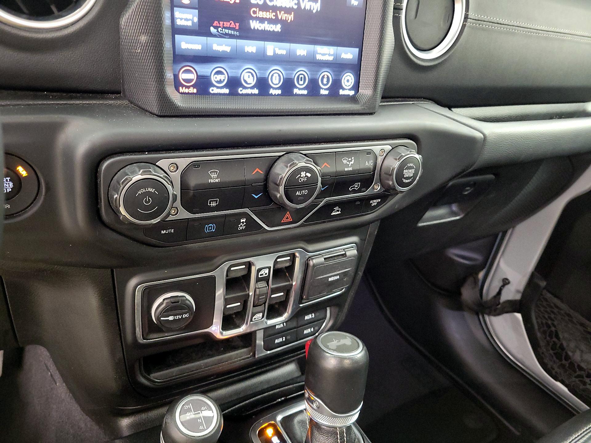 Thumbnail: 2023 Jeep Wrangler - 15