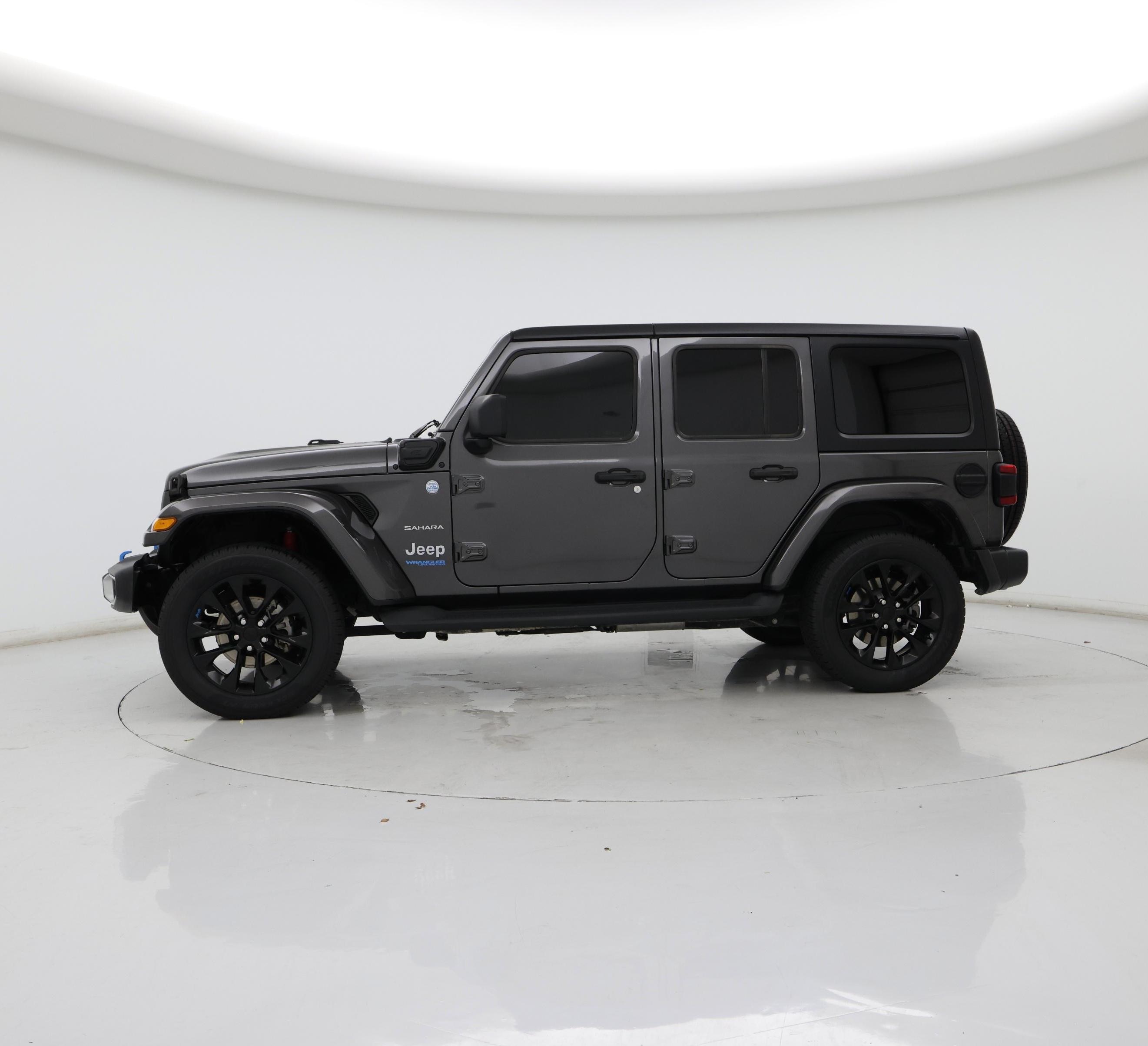 Thumbnail: 2022 Jeep Wrangler - 3