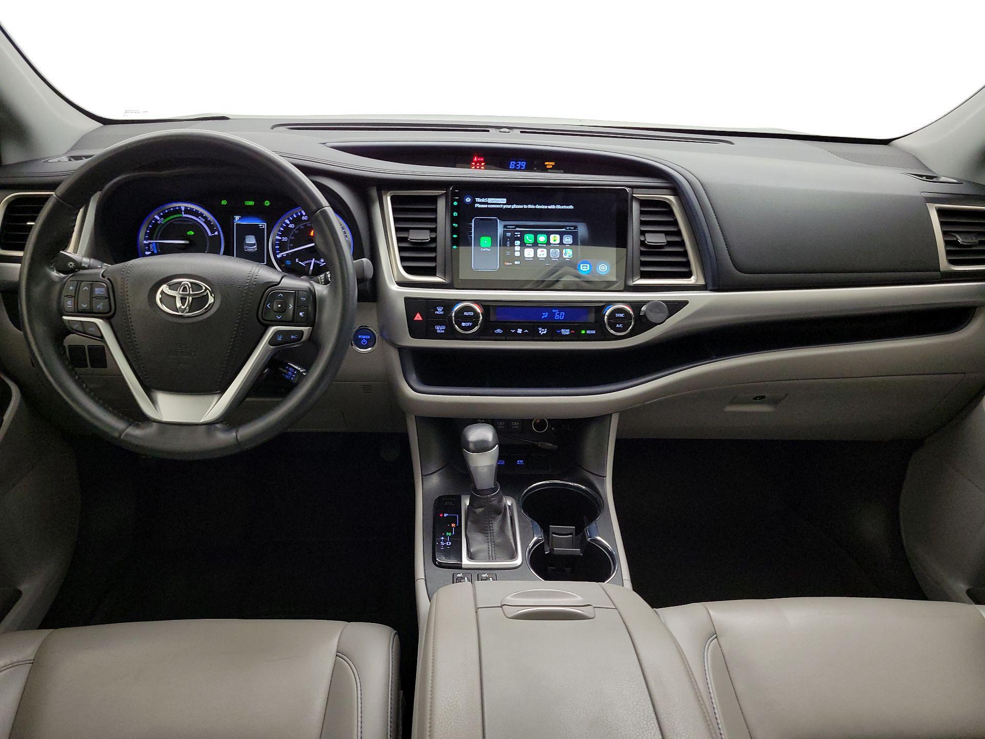 Thumbnail: 2019 Toyota Highlander - 9