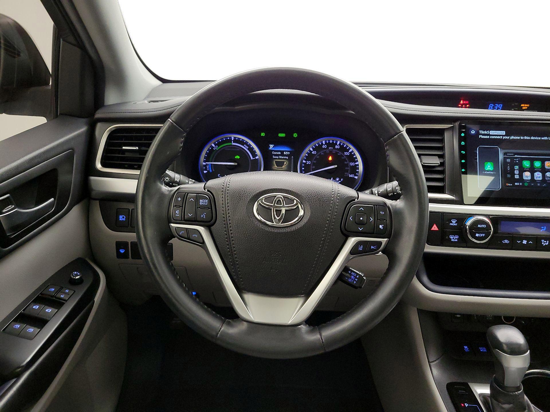 Thumbnail: 2019 Toyota Highlander - 10