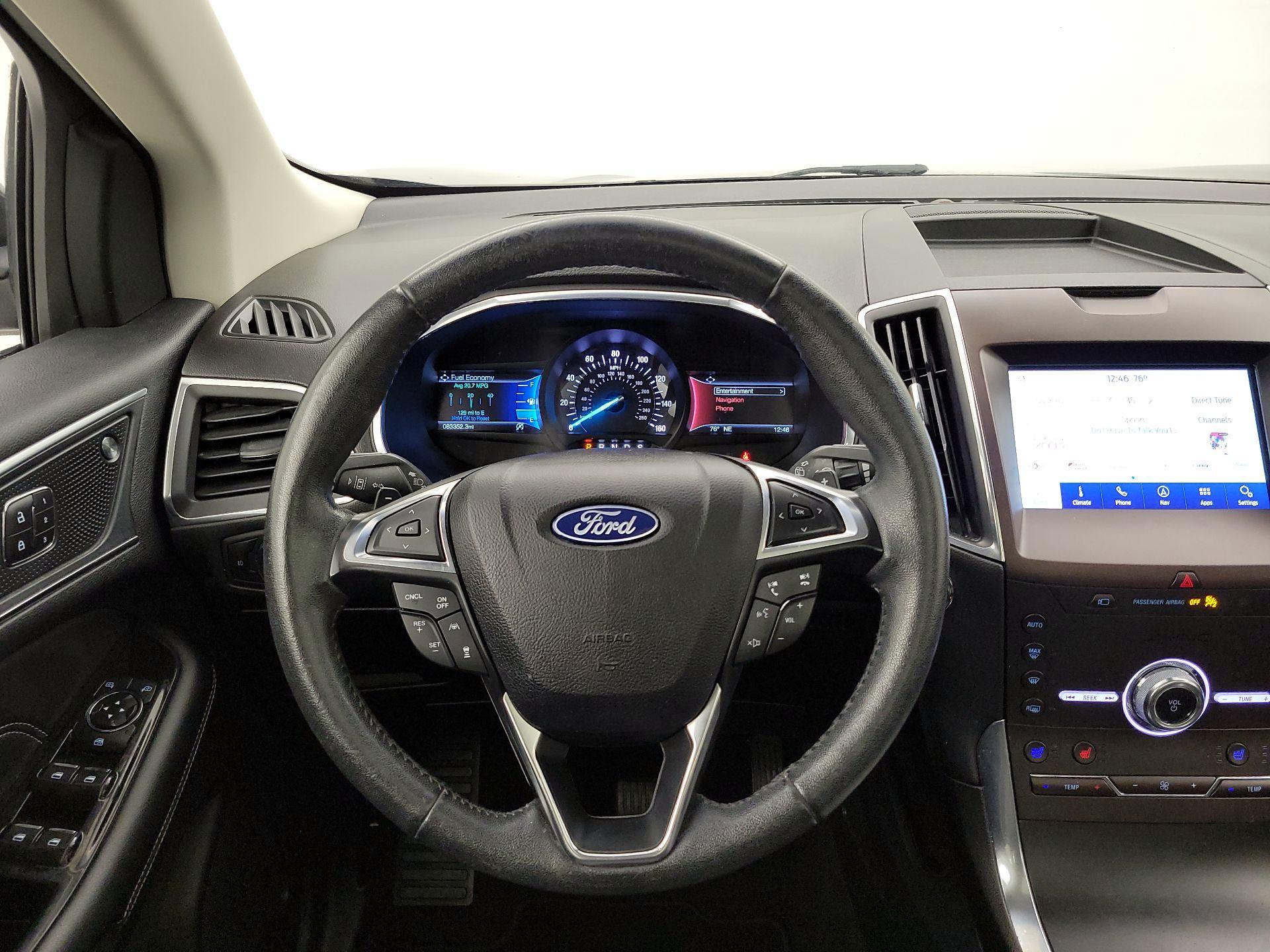 Thumbnail: 2020 Ford Edge - 10