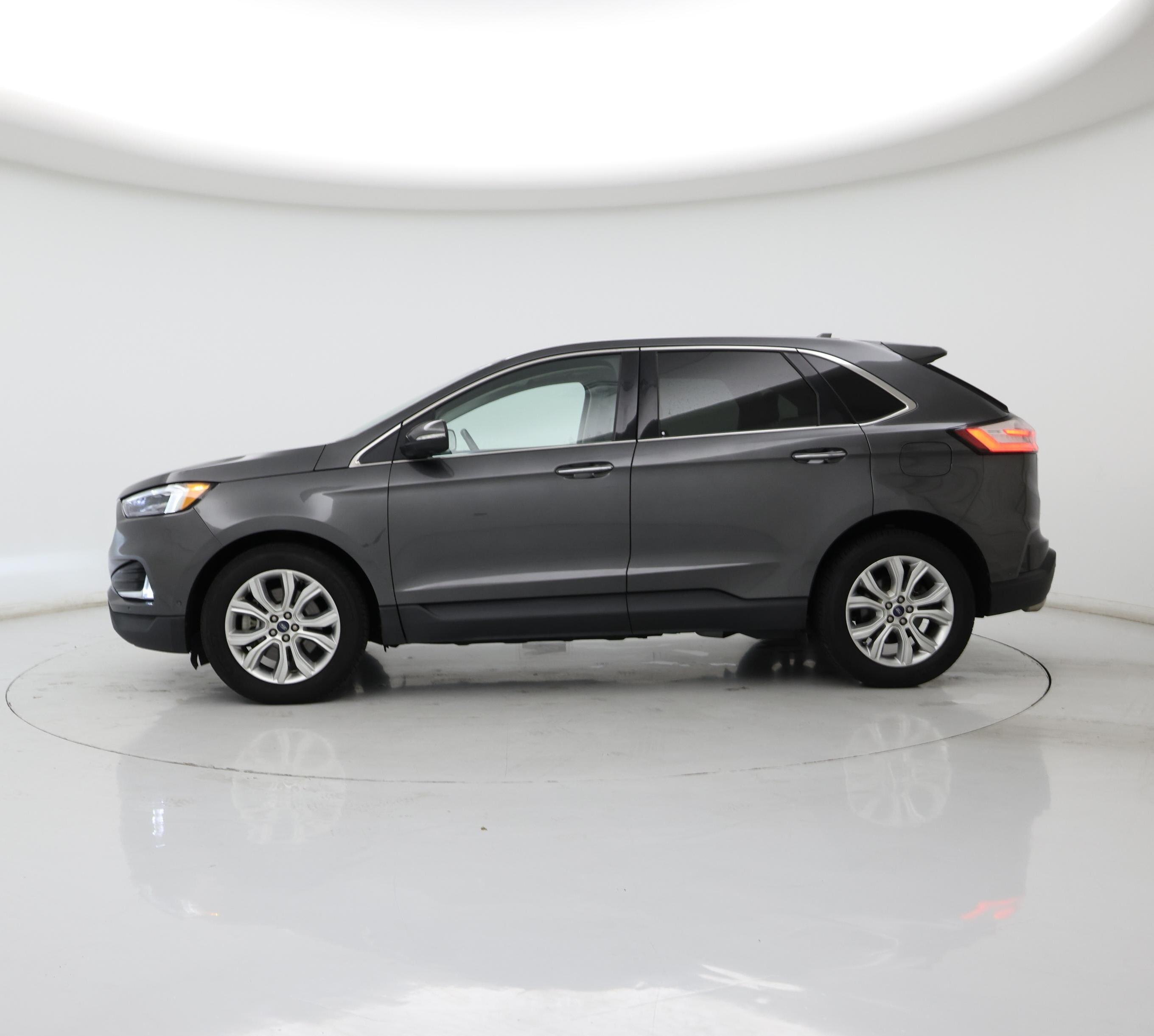 Thumbnail: 2020 Ford Edge - 3